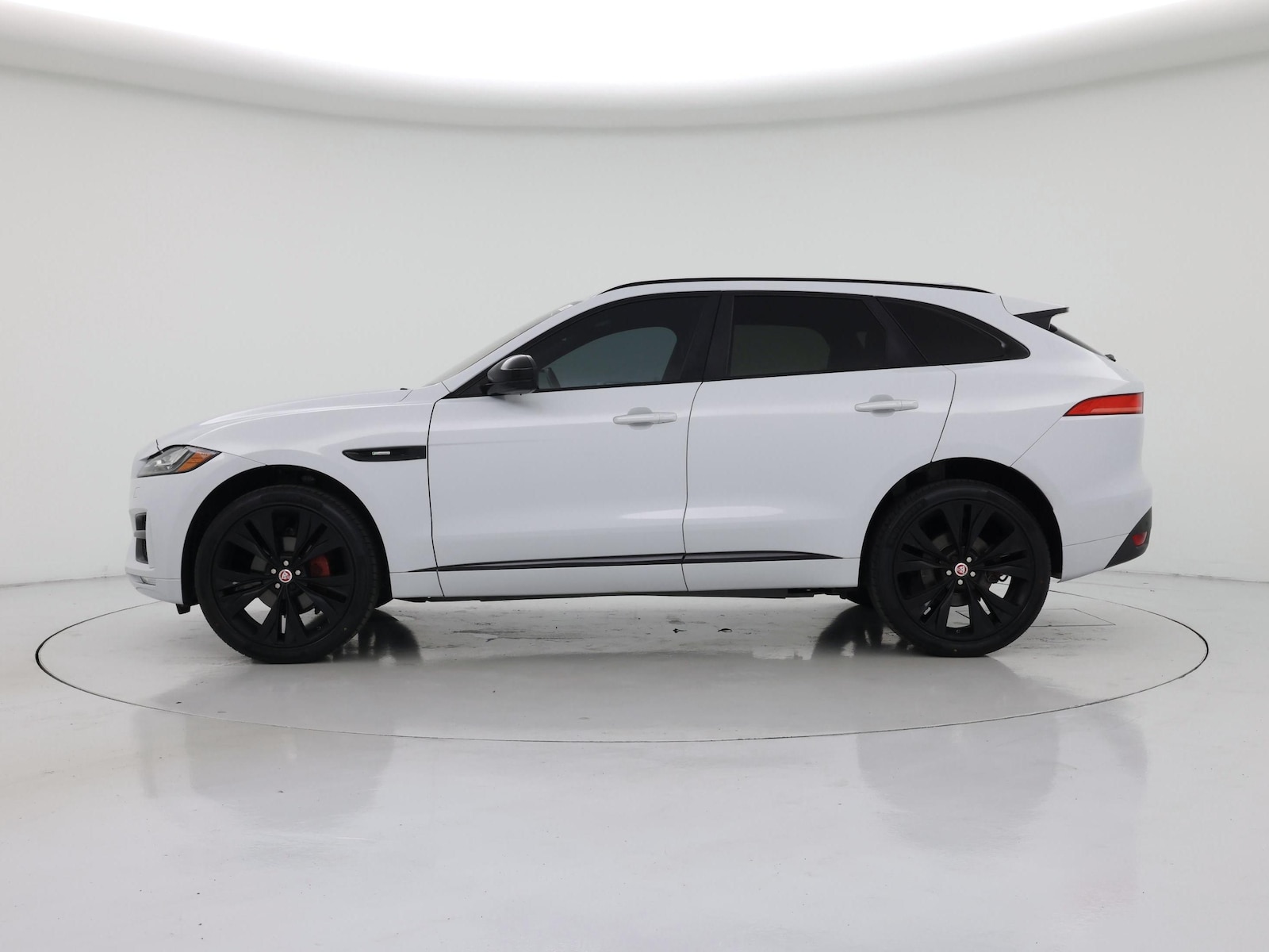 2018 Jaguar F-PACE R-Sport - Photo 4