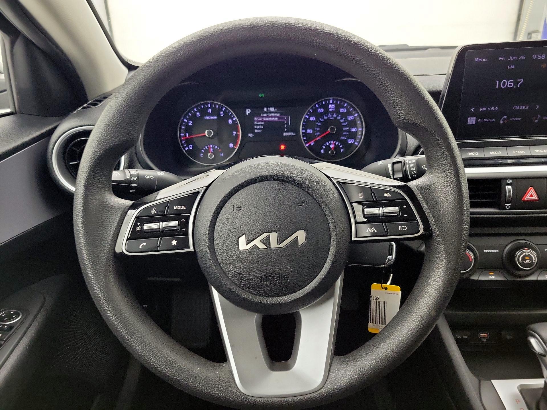 Thumbnail: 2024 Kia Forte - 10