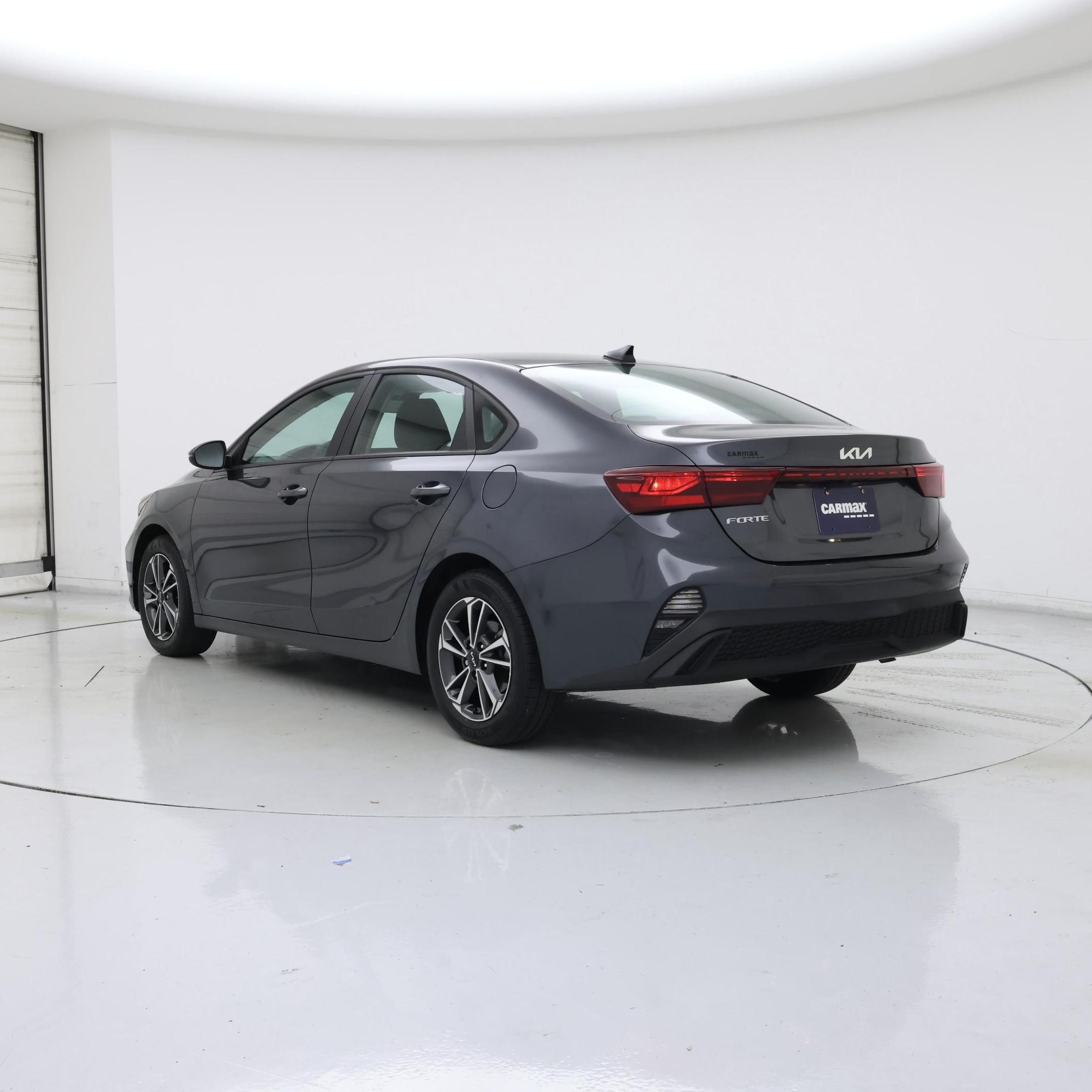Thumbnail: 2024 Kia Forte - 2