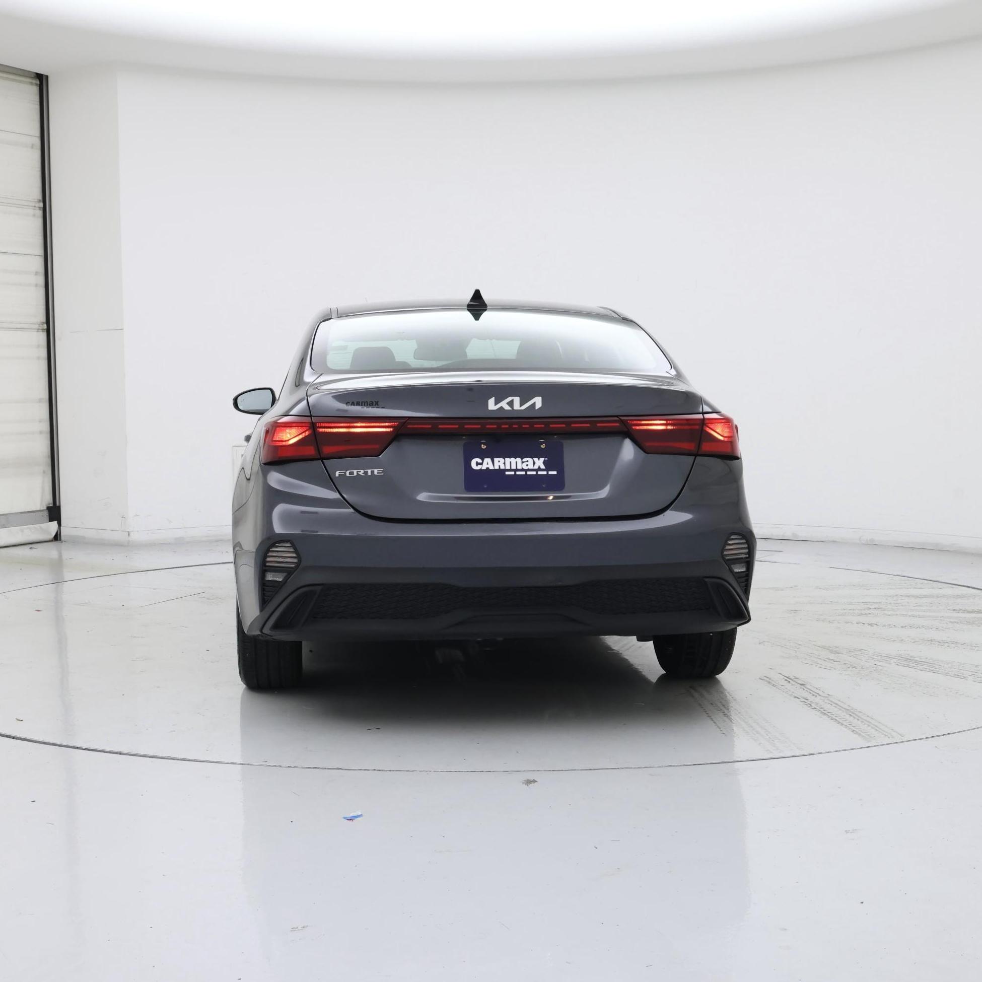 Thumbnail: 2024 Kia Forte - 6