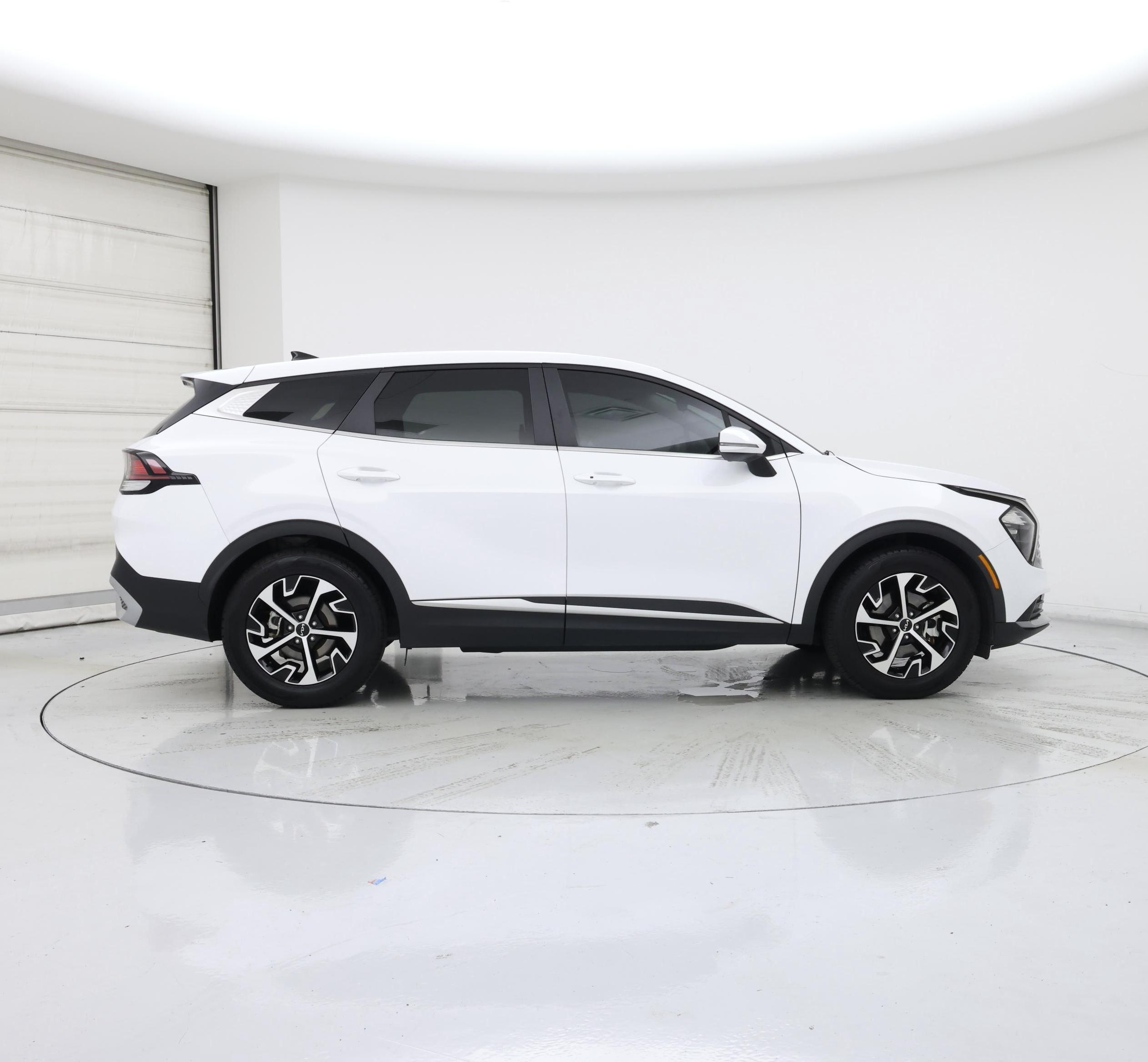 Thumbnail: 2023 Kia Sportage - 7