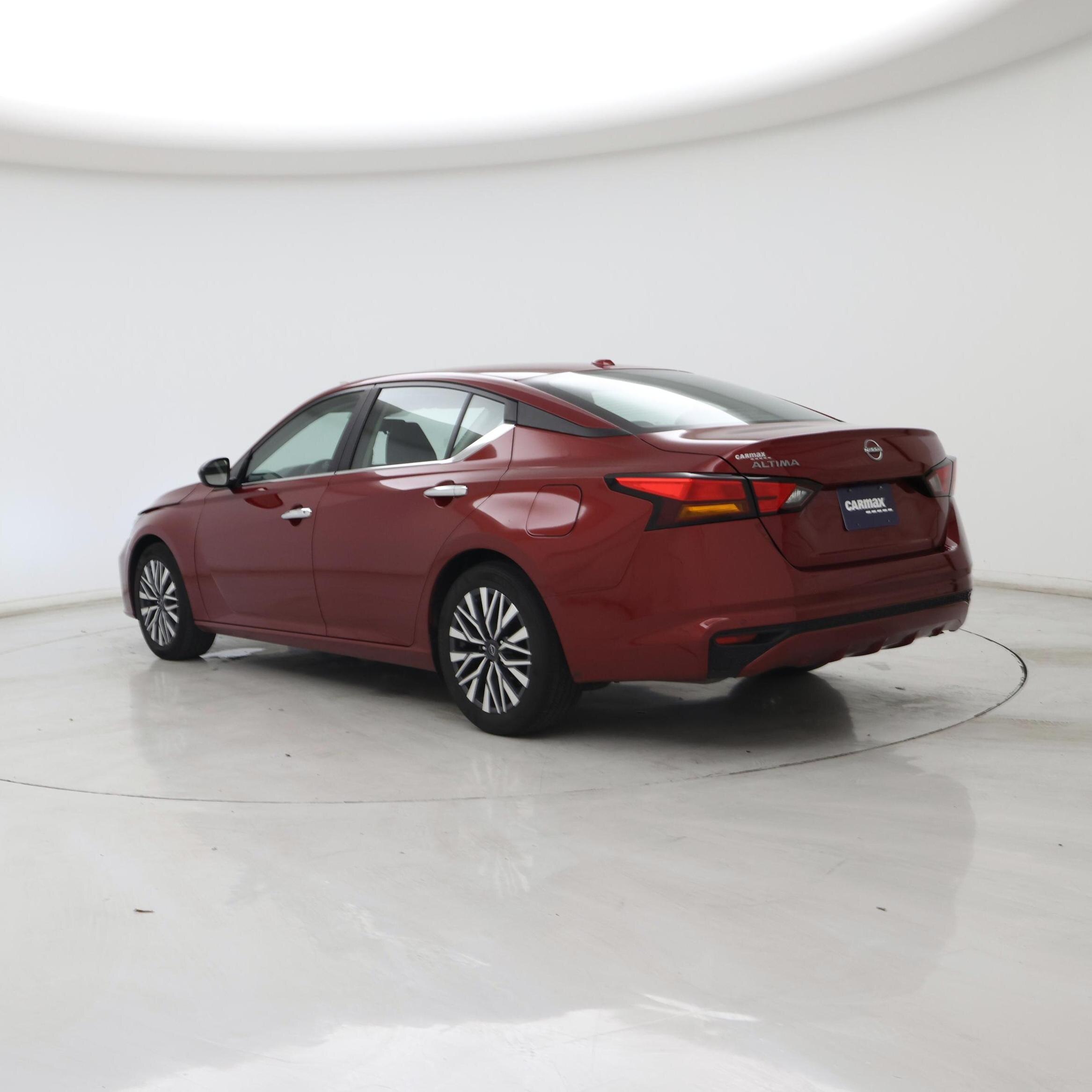Thumbnail: 2025 Nissan Altima - 2