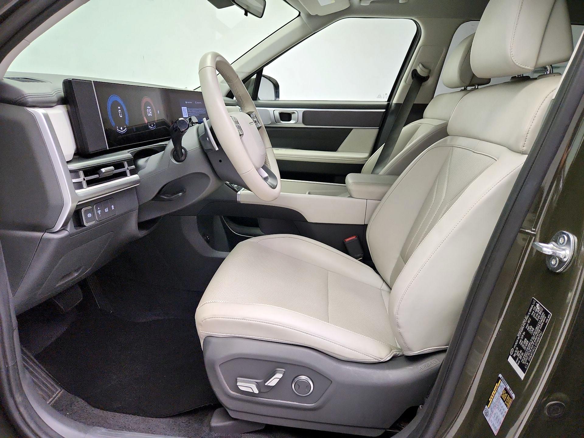 Thumbnail: 2025 Hyundai Santa Fe - 11