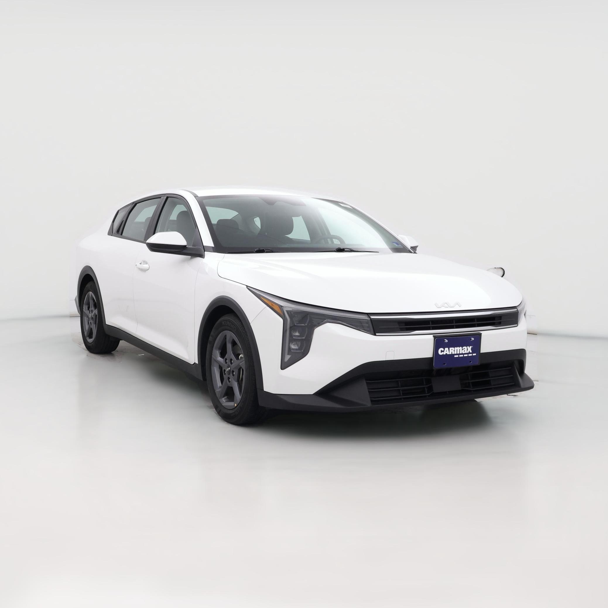 Thumbnail: 2025 Kia K4 - 1