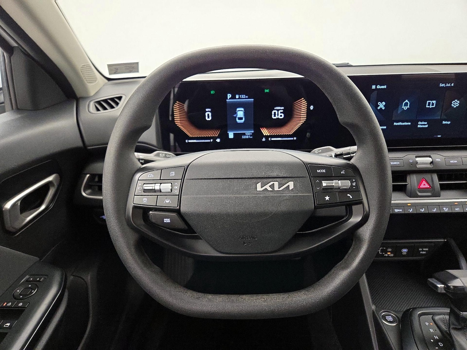 2025 Kia K4 LXS - Photo 11