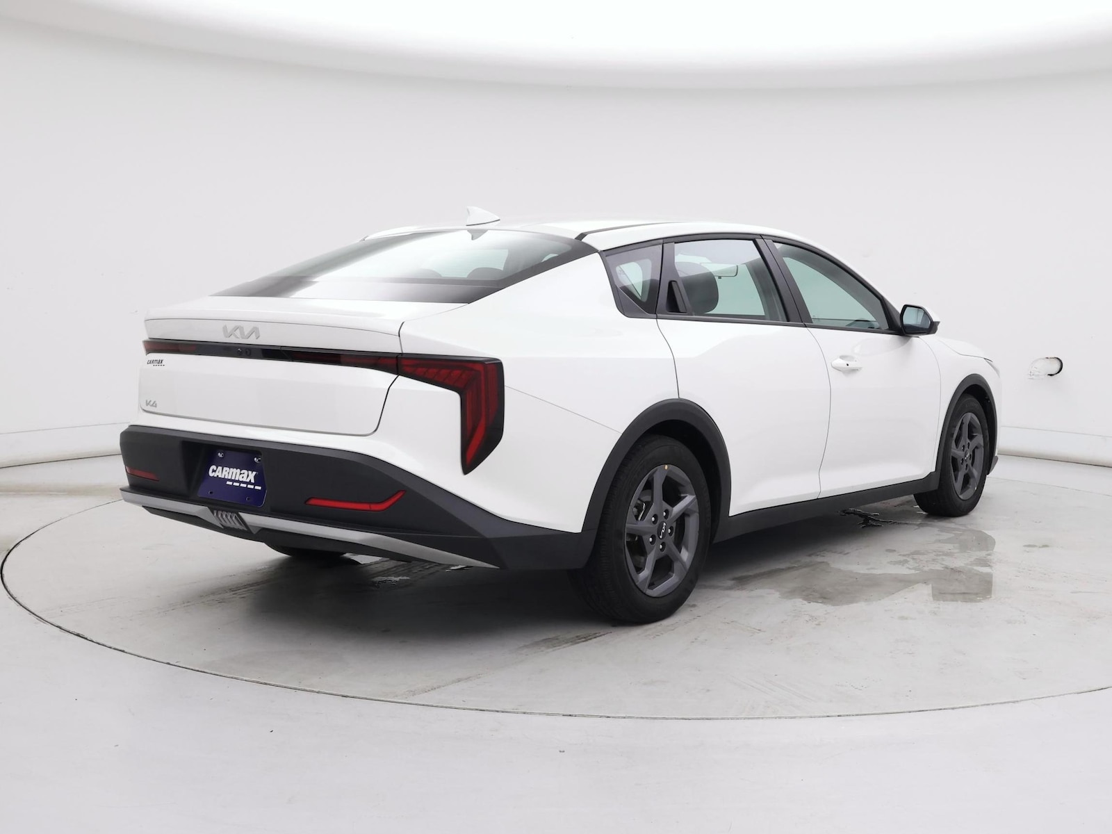 2025 Kia K4 LXS - Photo 9