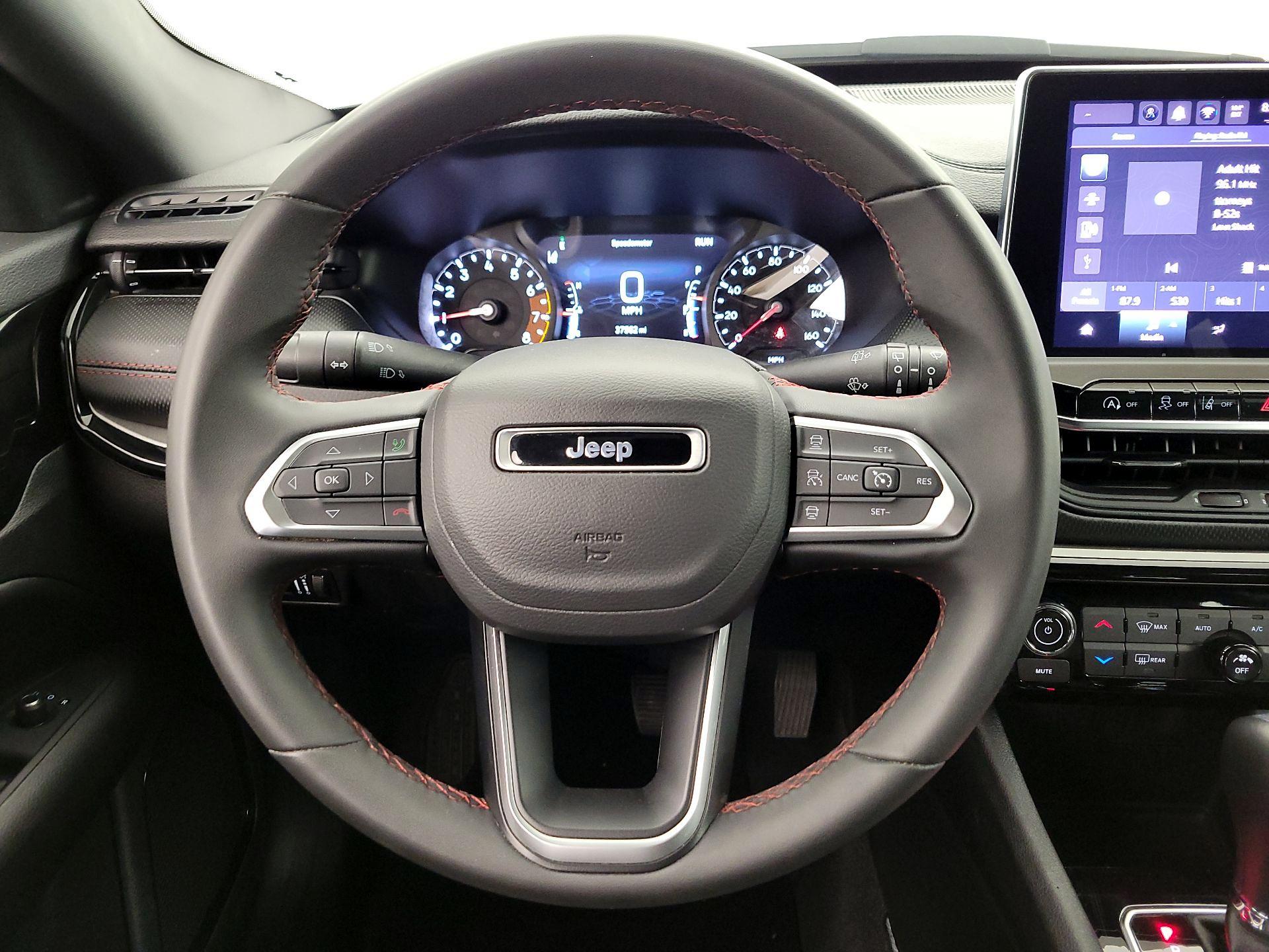 Thumbnail: 2025 Jeep Compass - 10