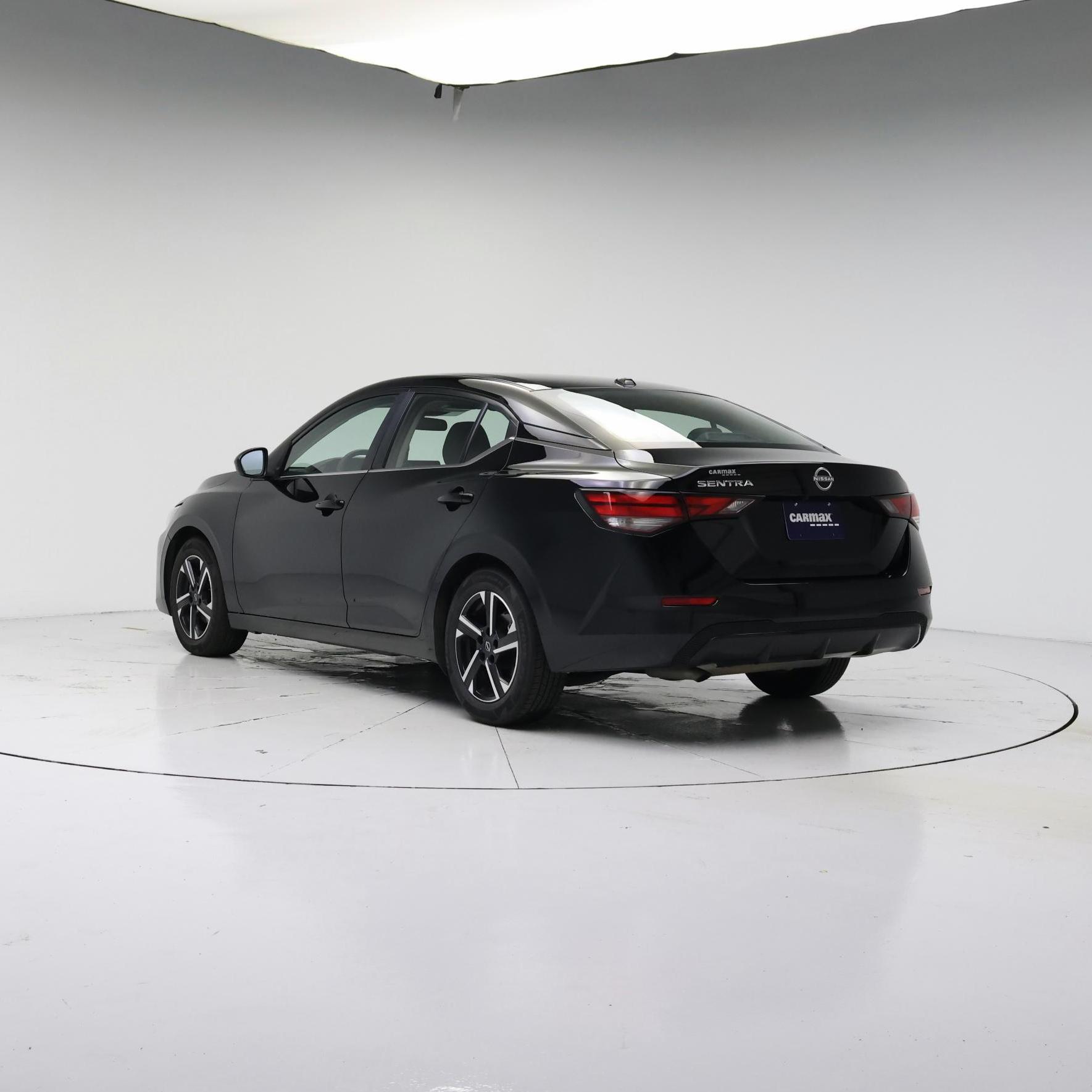 Thumbnail: 2025 Nissan Sentra - 2