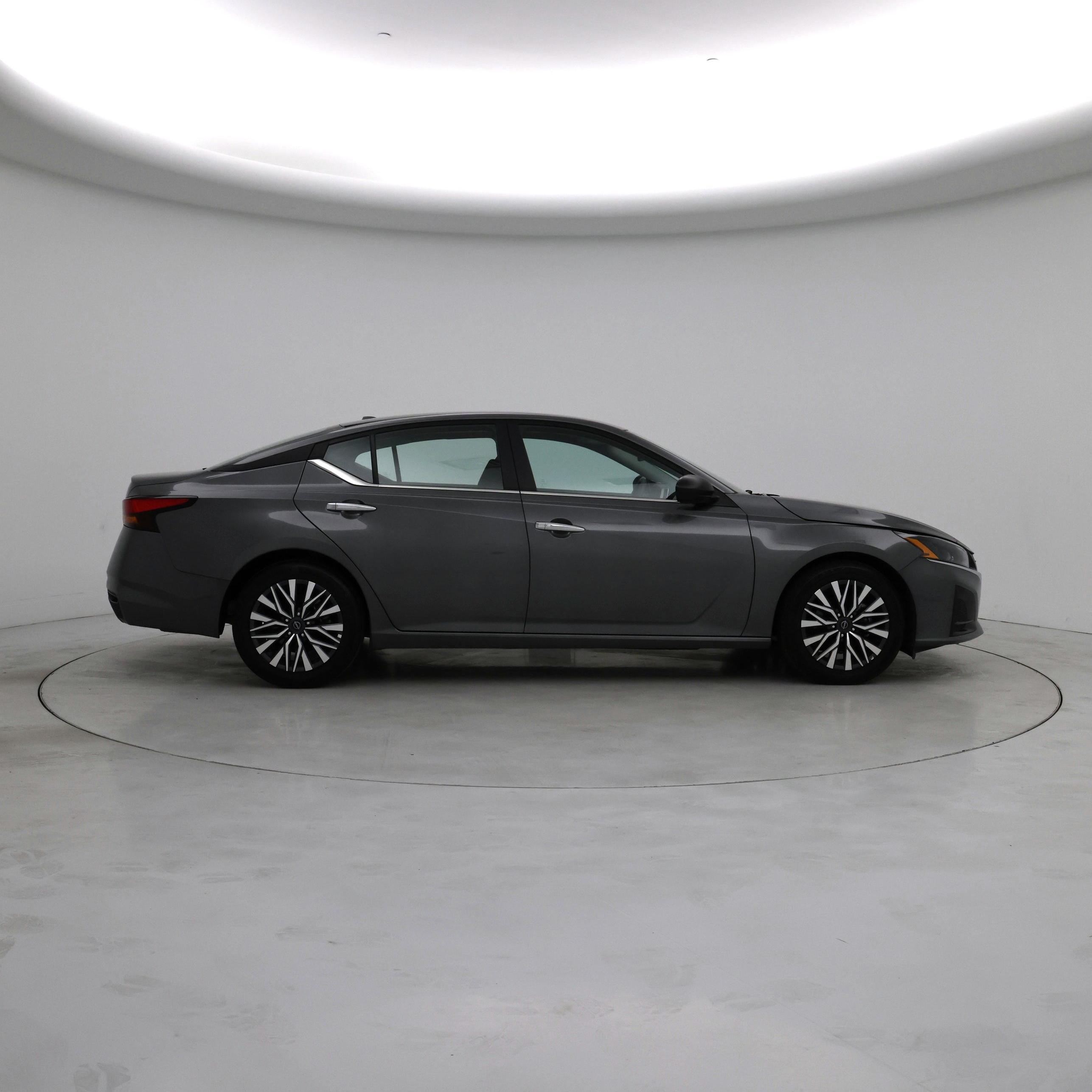 Thumbnail: 2025 Nissan Altima - 7