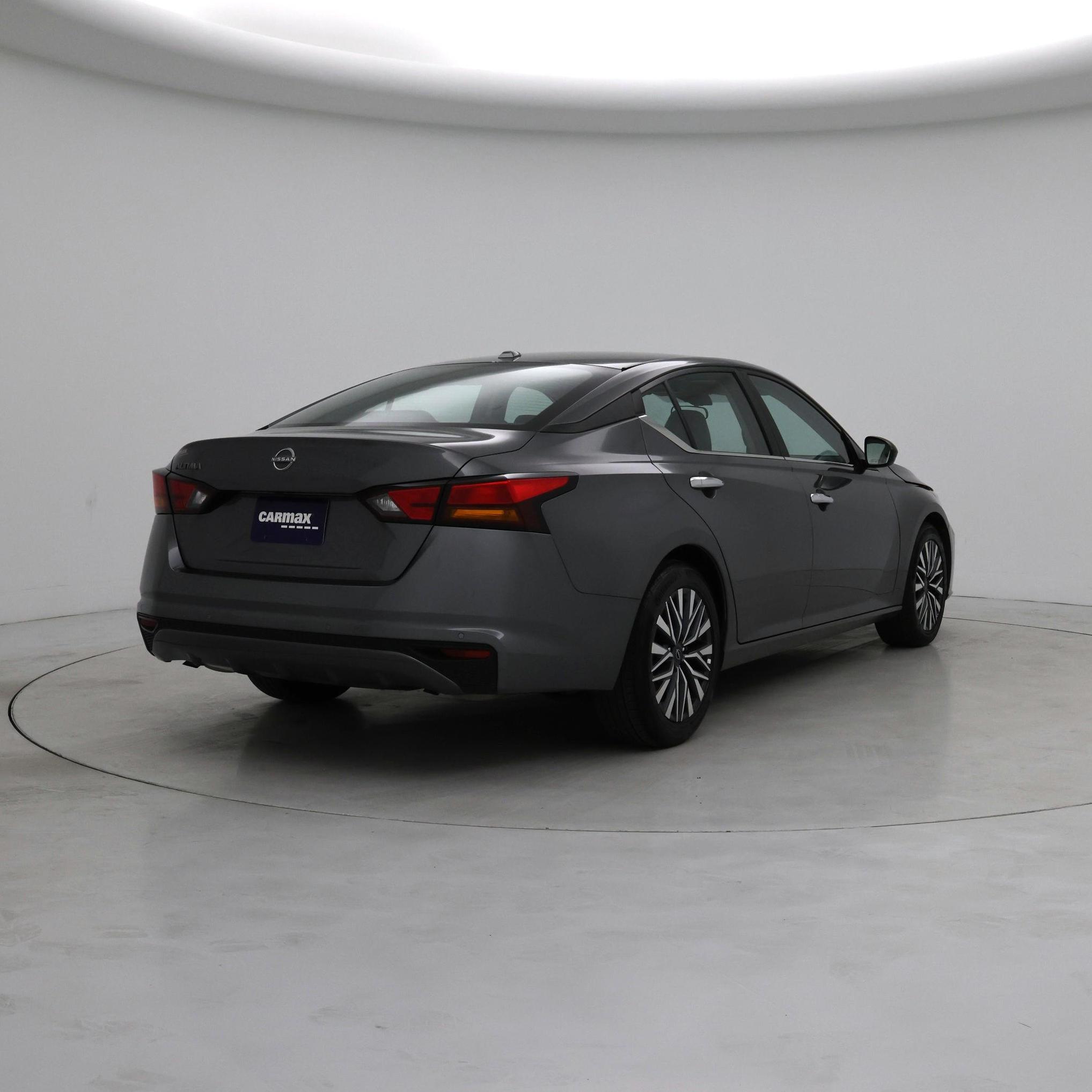 Thumbnail: 2025 Nissan Altima - 8