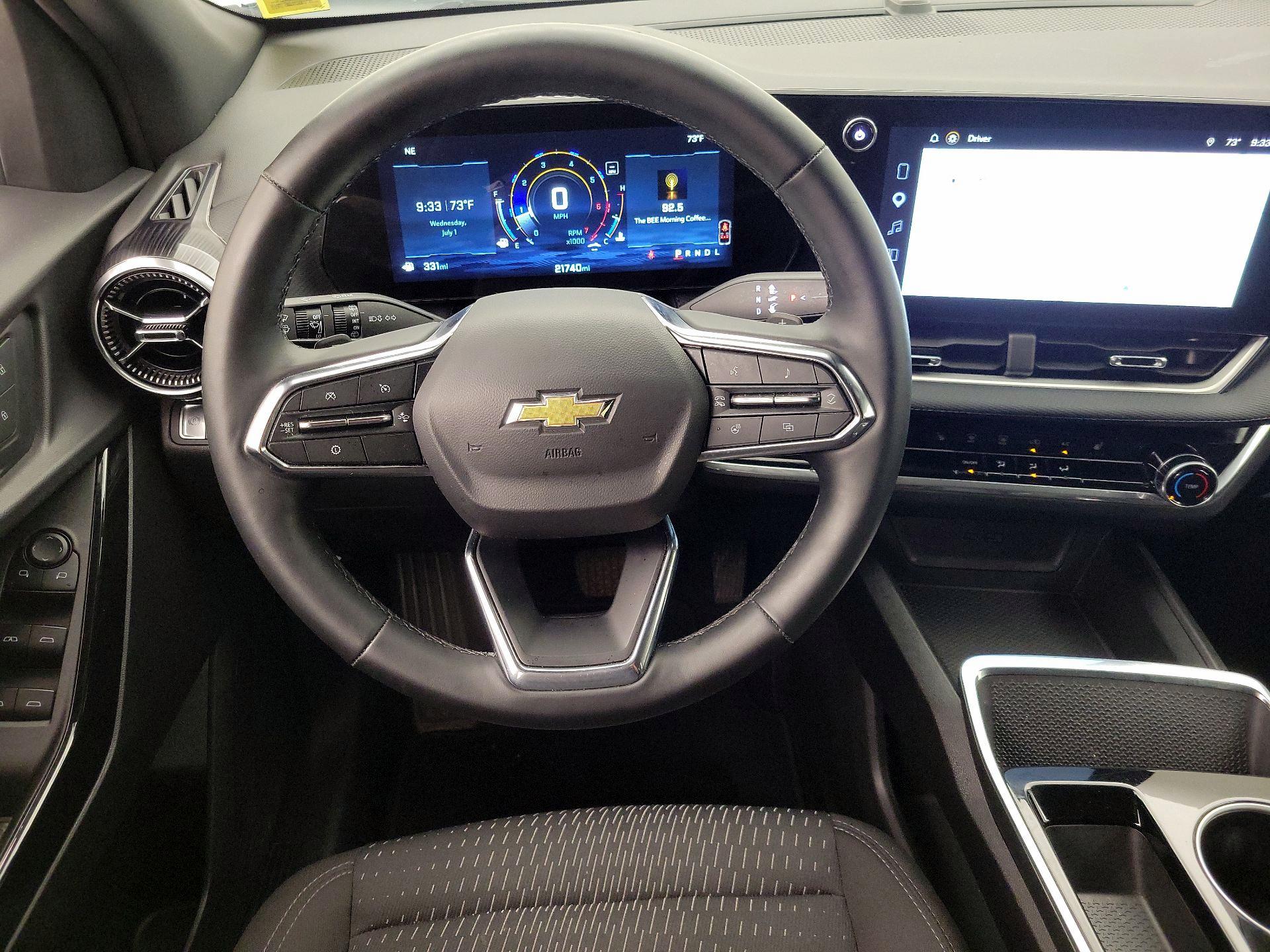 Thumbnail: 2025 Chevrolet Equinox - 10