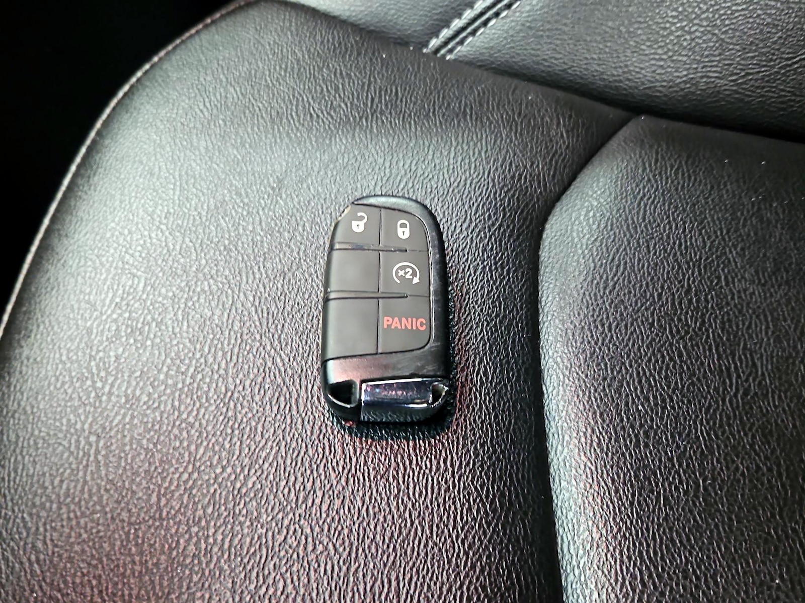 2025 Jeep Compass Limited - Photo 23