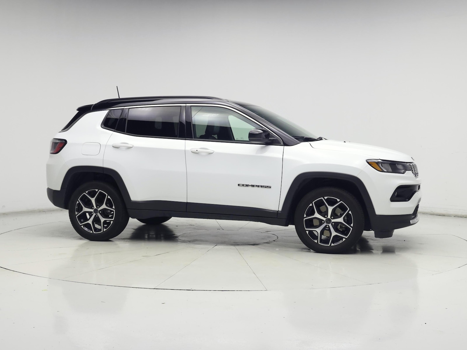 2025 Jeep Compass Limited - Photo 8