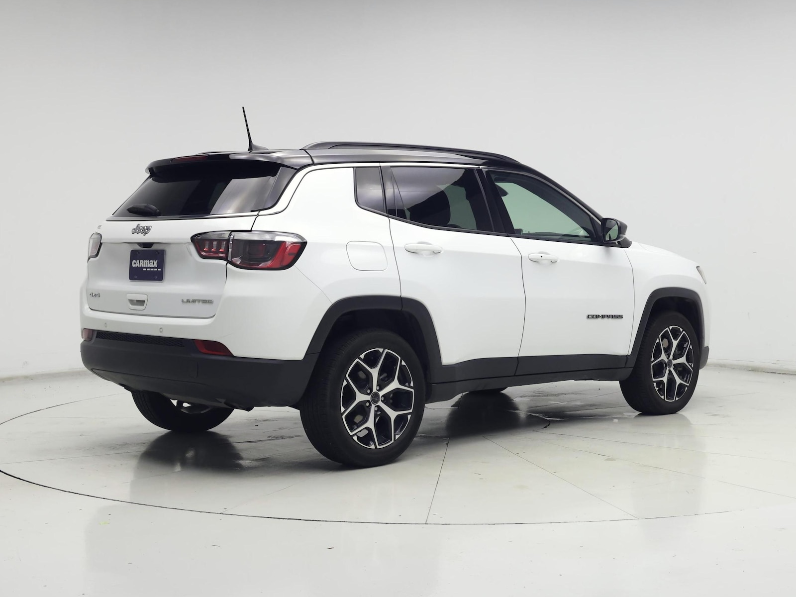 2025 Jeep Compass Limited - Photo 9