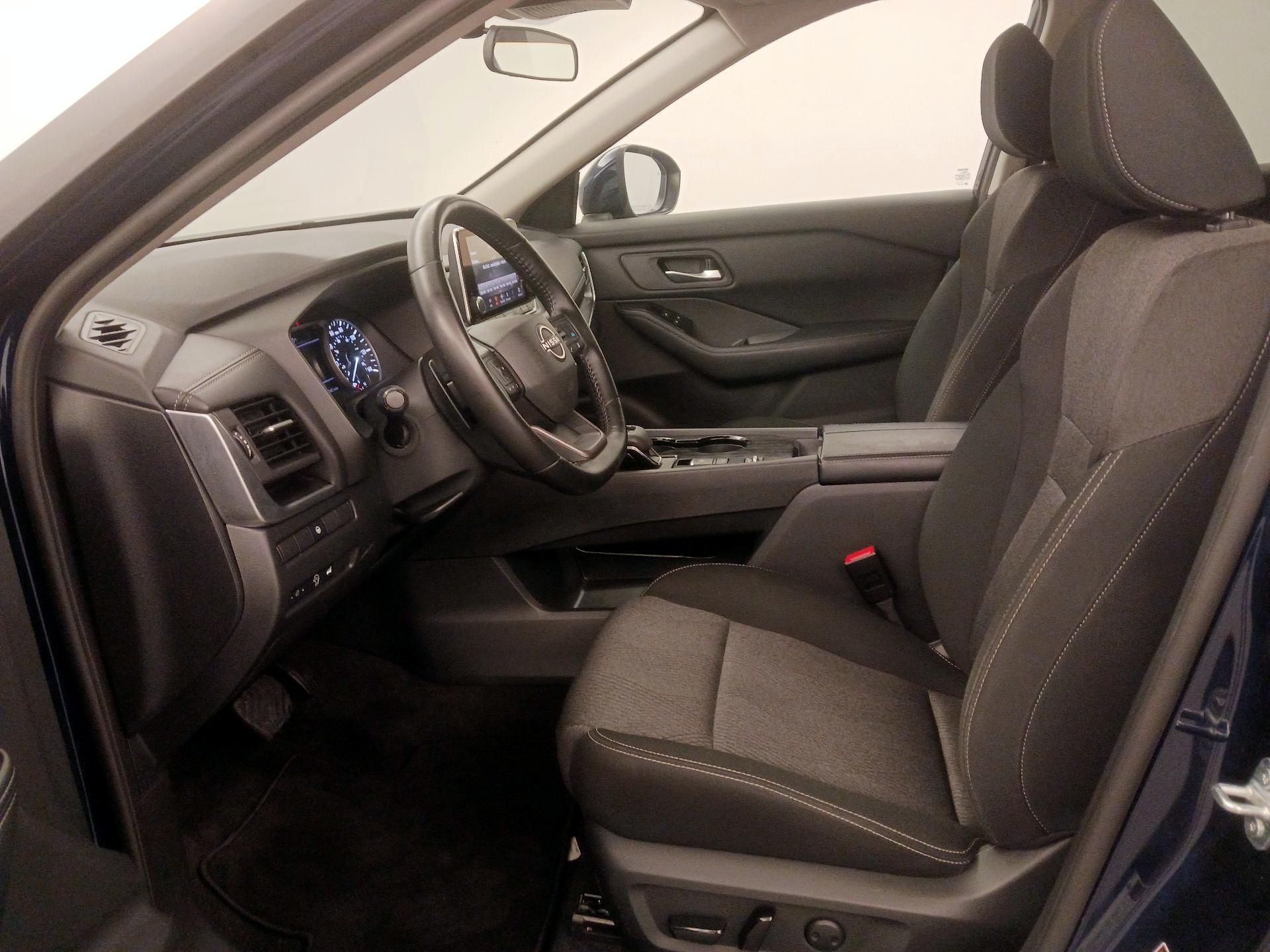 Thumbnail: 2025 Nissan Rogue - 11
