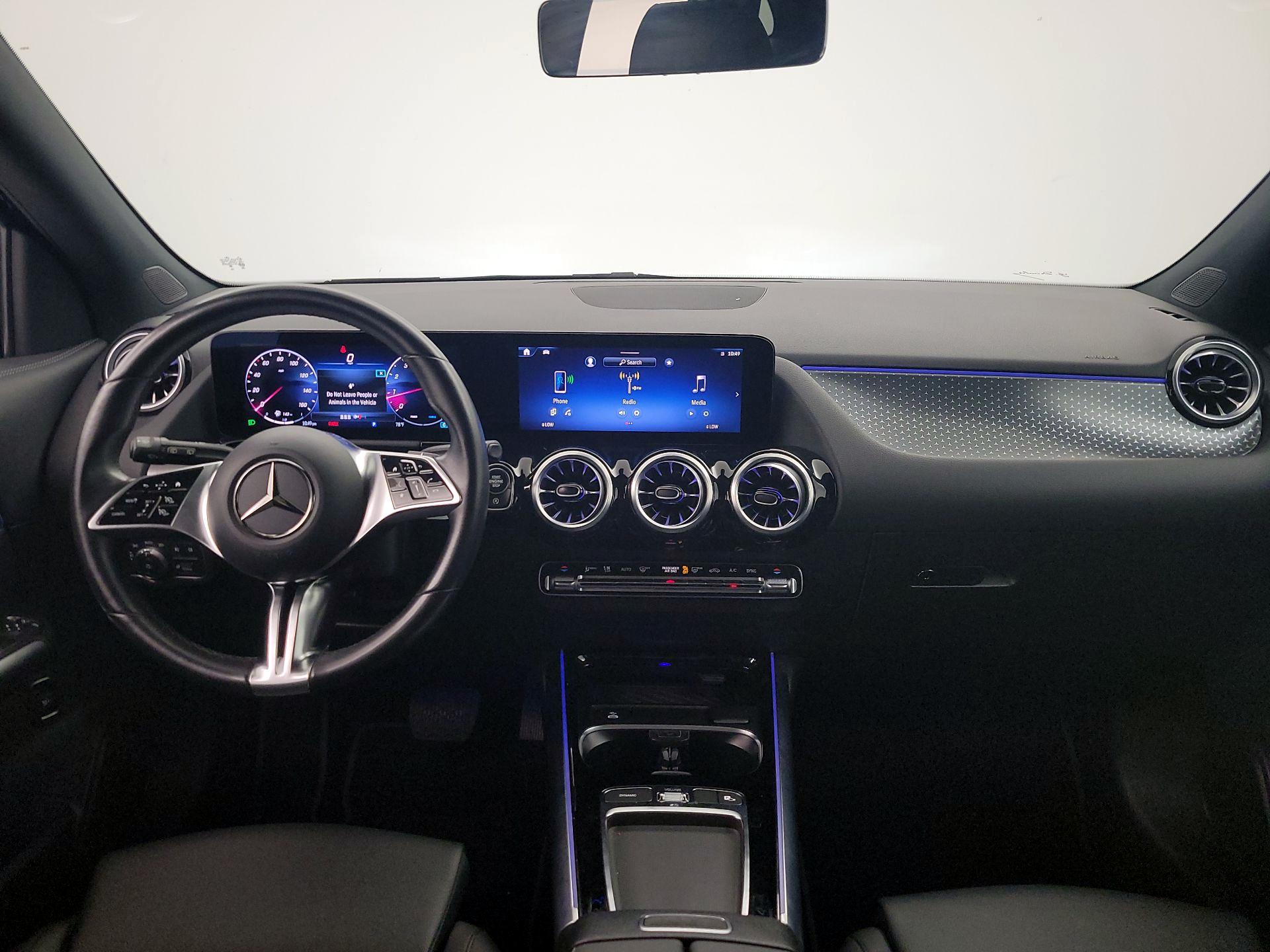 Thumbnail: 2025 Mercedes-Benz GLA - 9