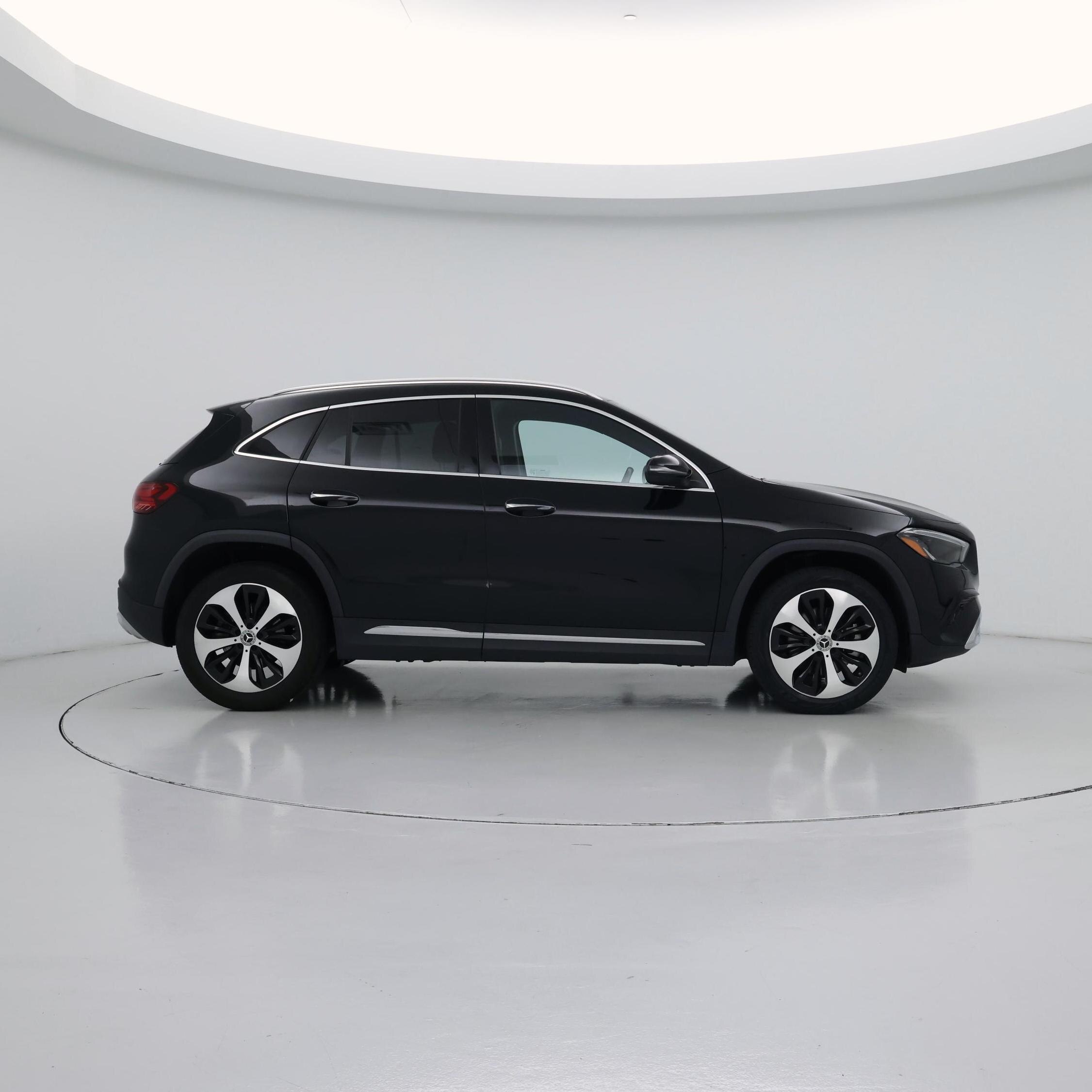 Thumbnail: 2025 Mercedes-Benz GLA - 7