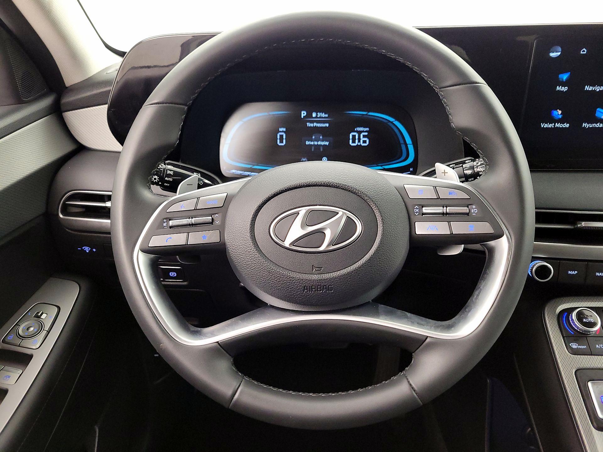 Thumbnail: 2025 Hyundai Palisade - 10