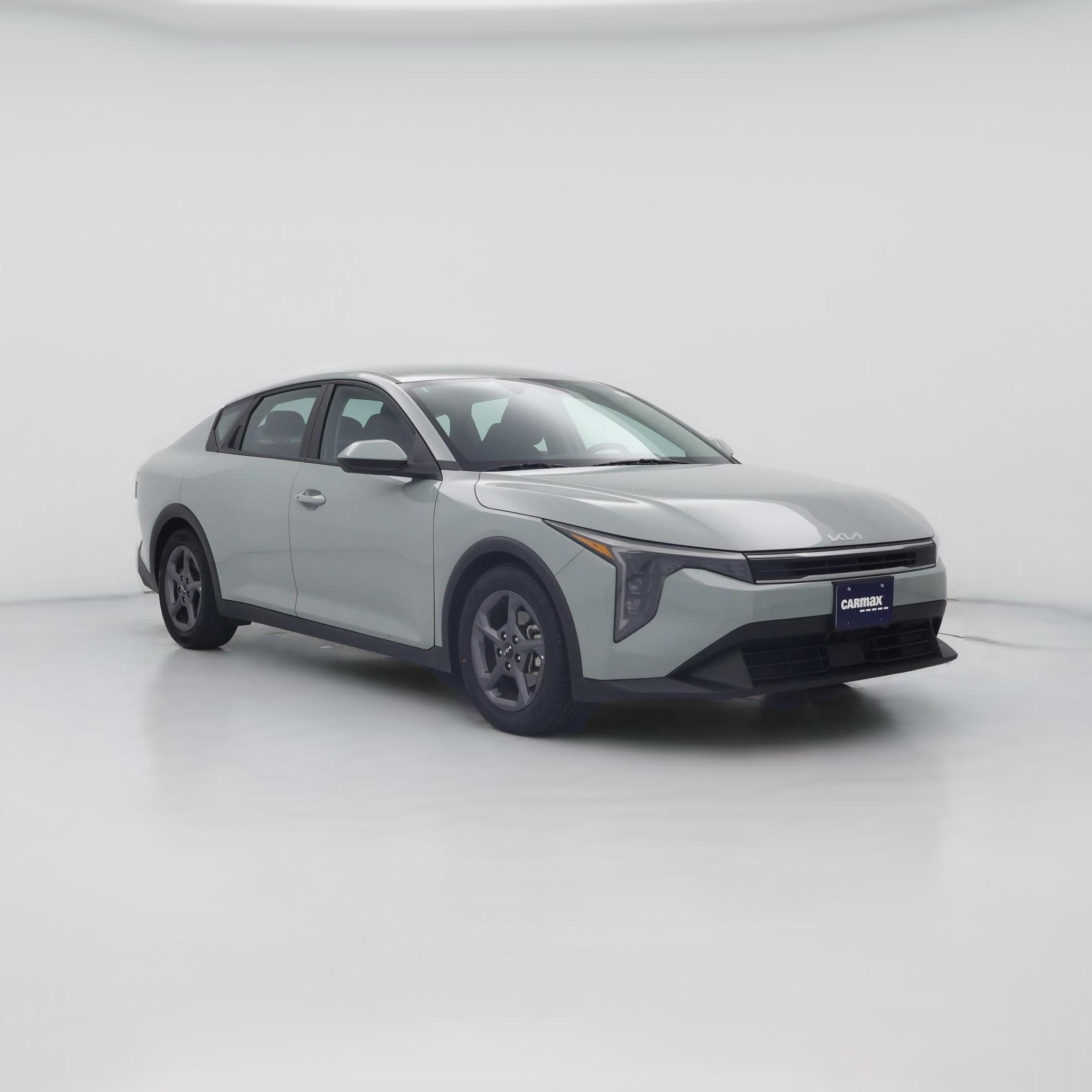 Thumbnail: 2025 Kia K4 - 1