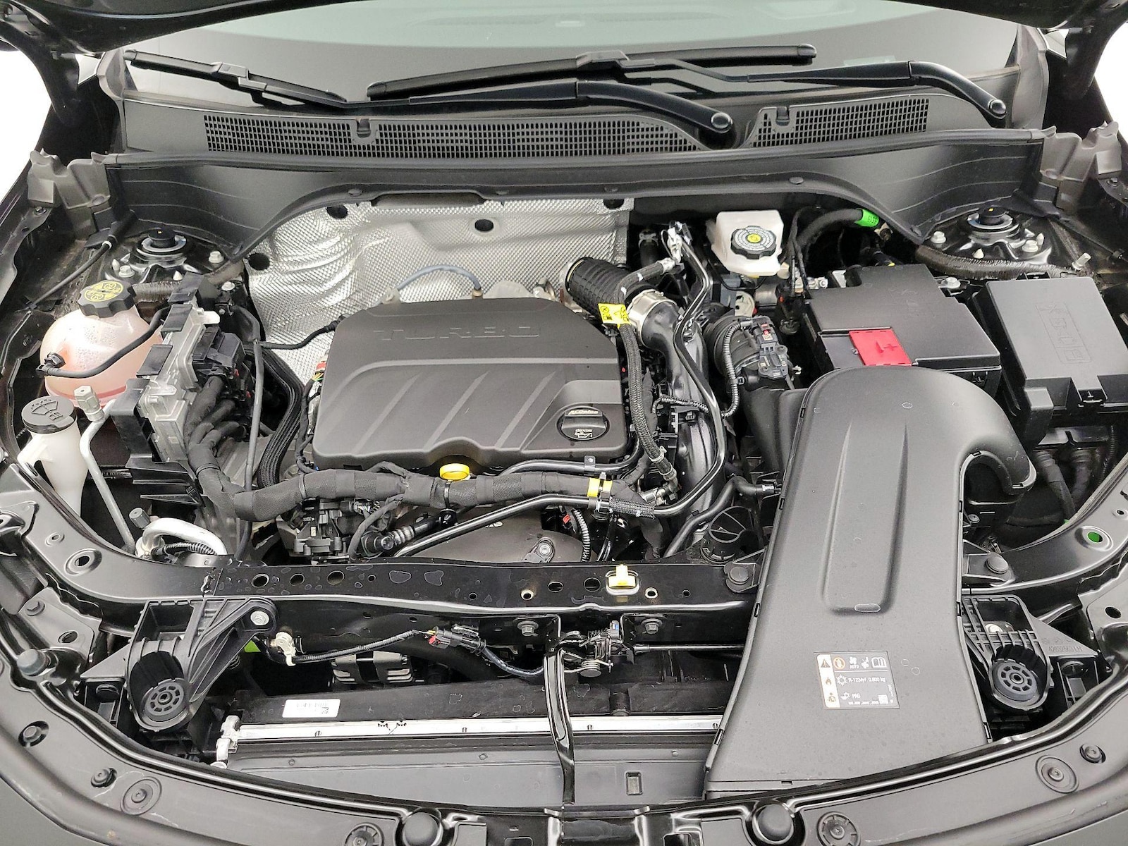 2025 Buick Envista Sport Touring - Photo 22