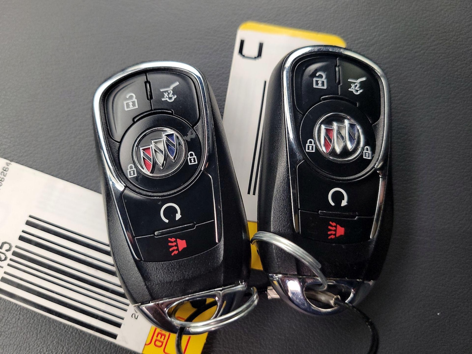 2024 Buick Enclave Essence - Photo 26