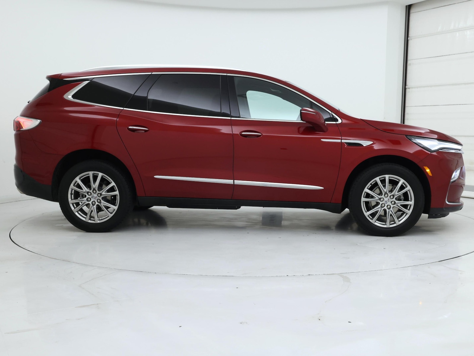 2024 Buick Enclave Essence - Photo 8