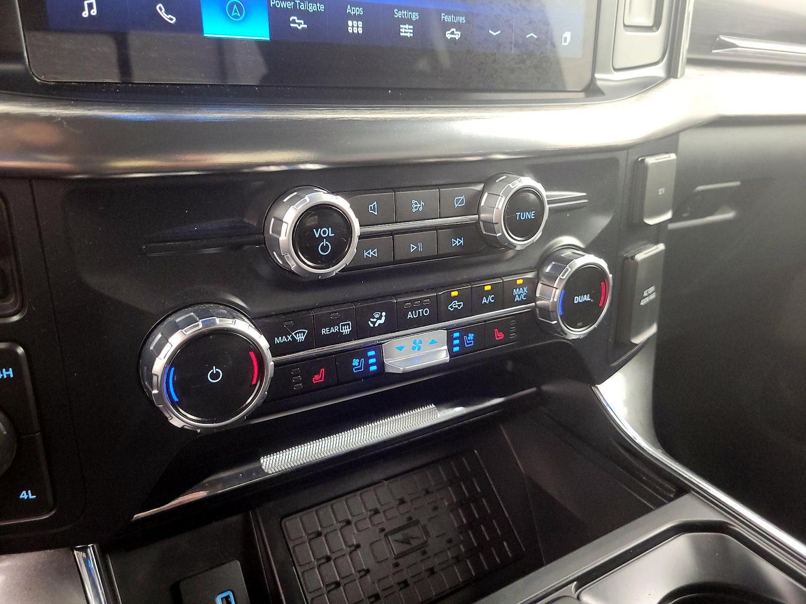 2023 Ford F-150 Lariat - Photo 18