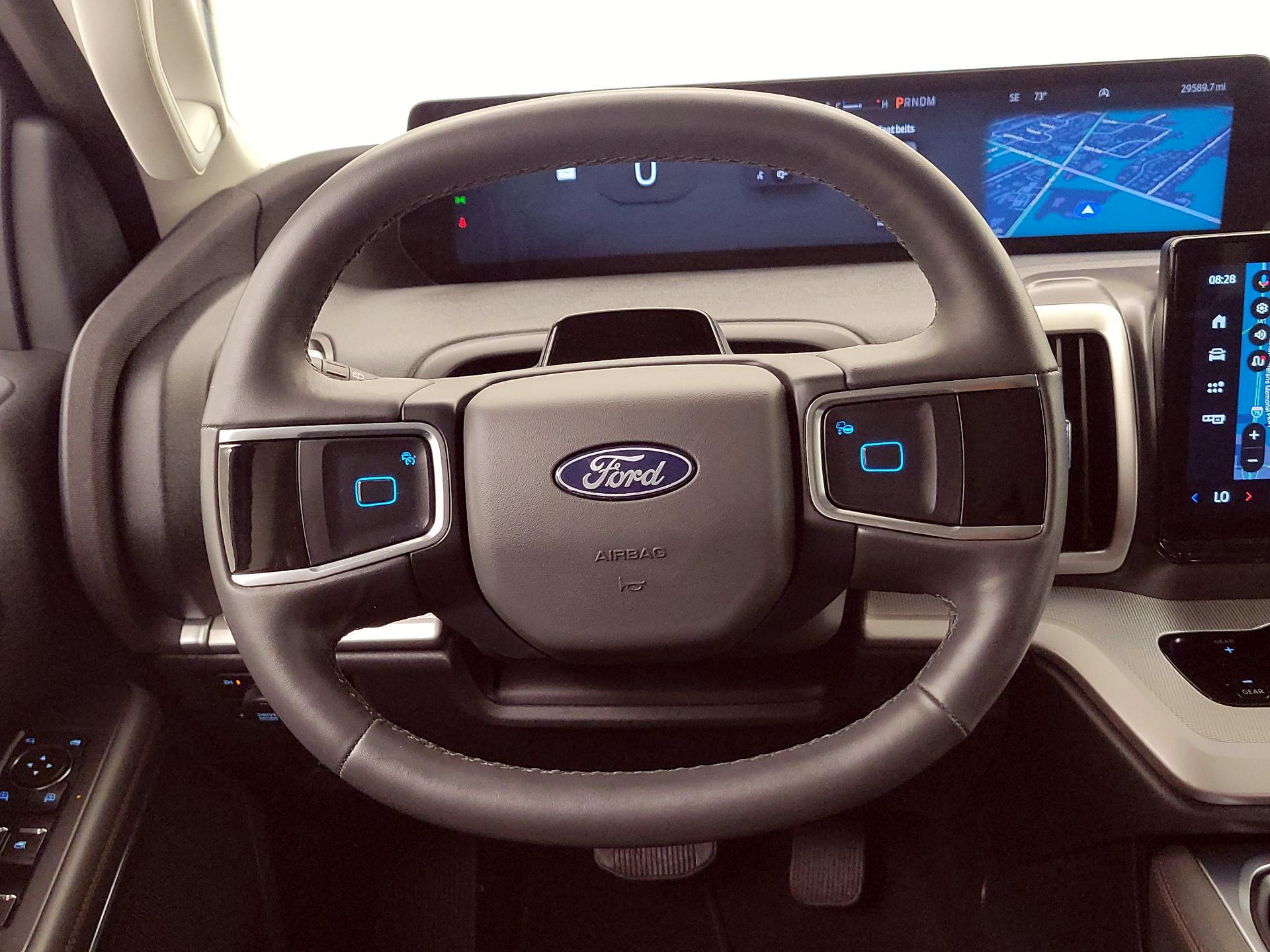 Thumbnail: 2025 Ford Expedition - 10