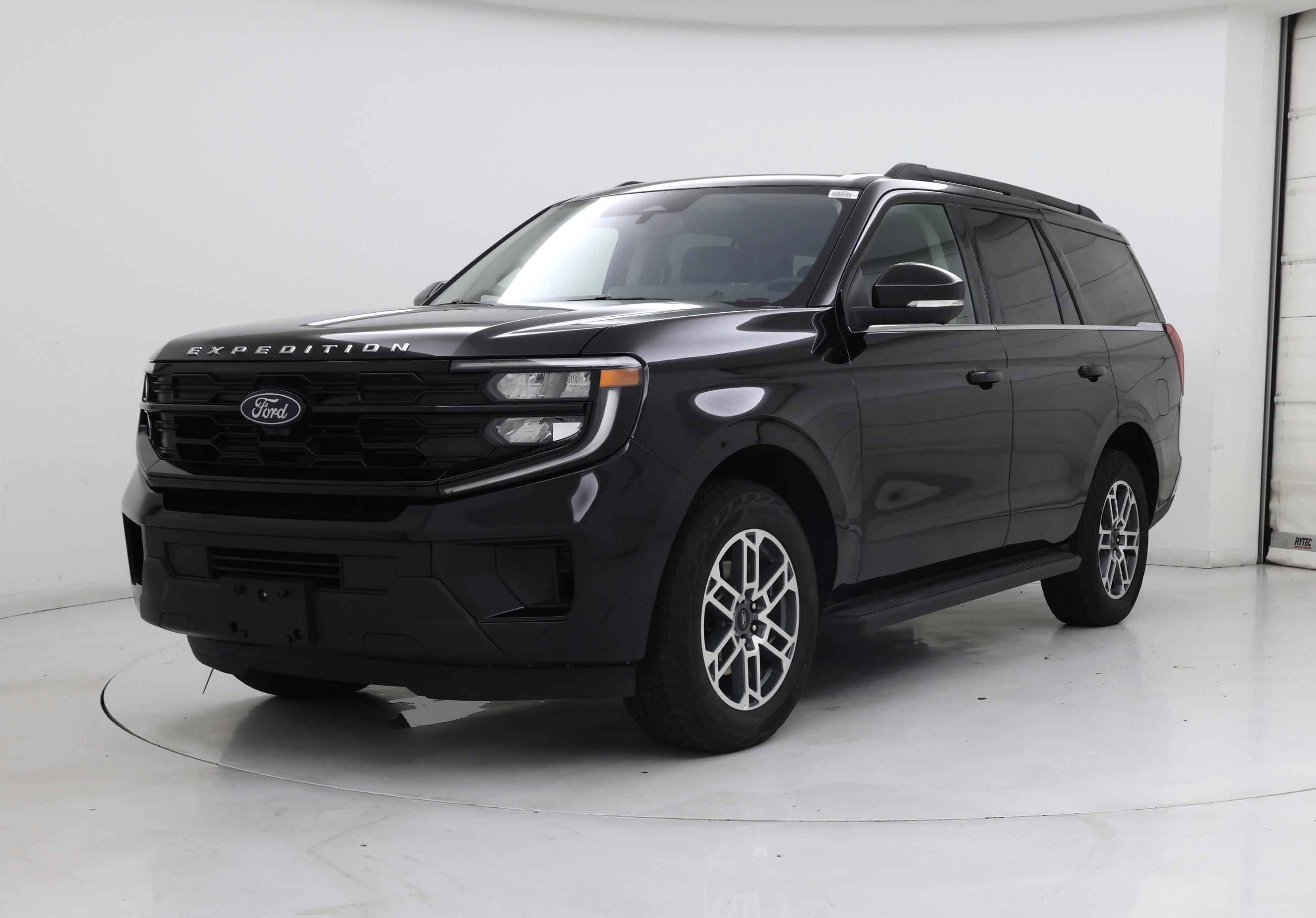 Thumbnail: 2025 Ford Expedition - 4
