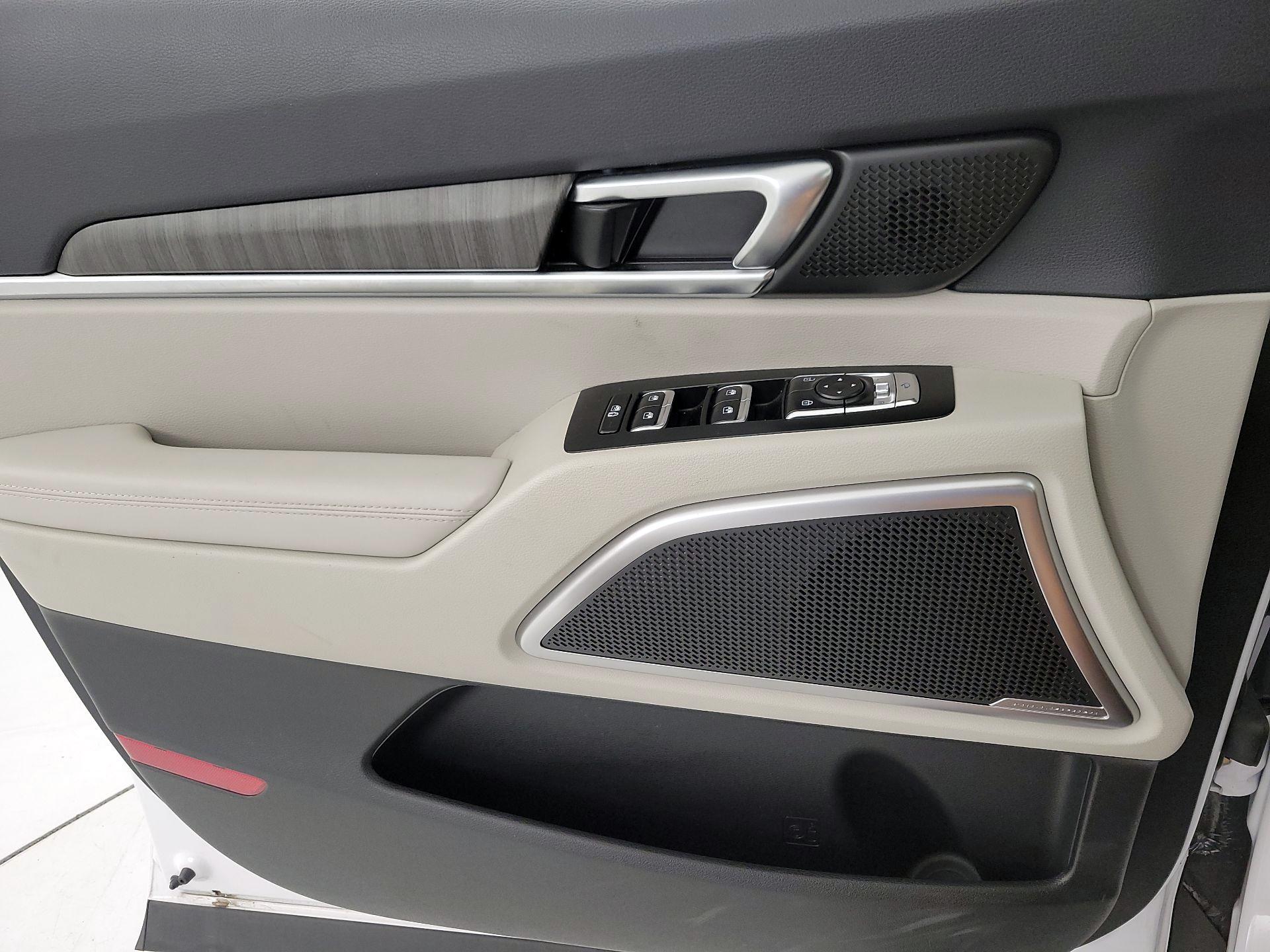 Thumbnail: 2025 Kia Telluride - 12