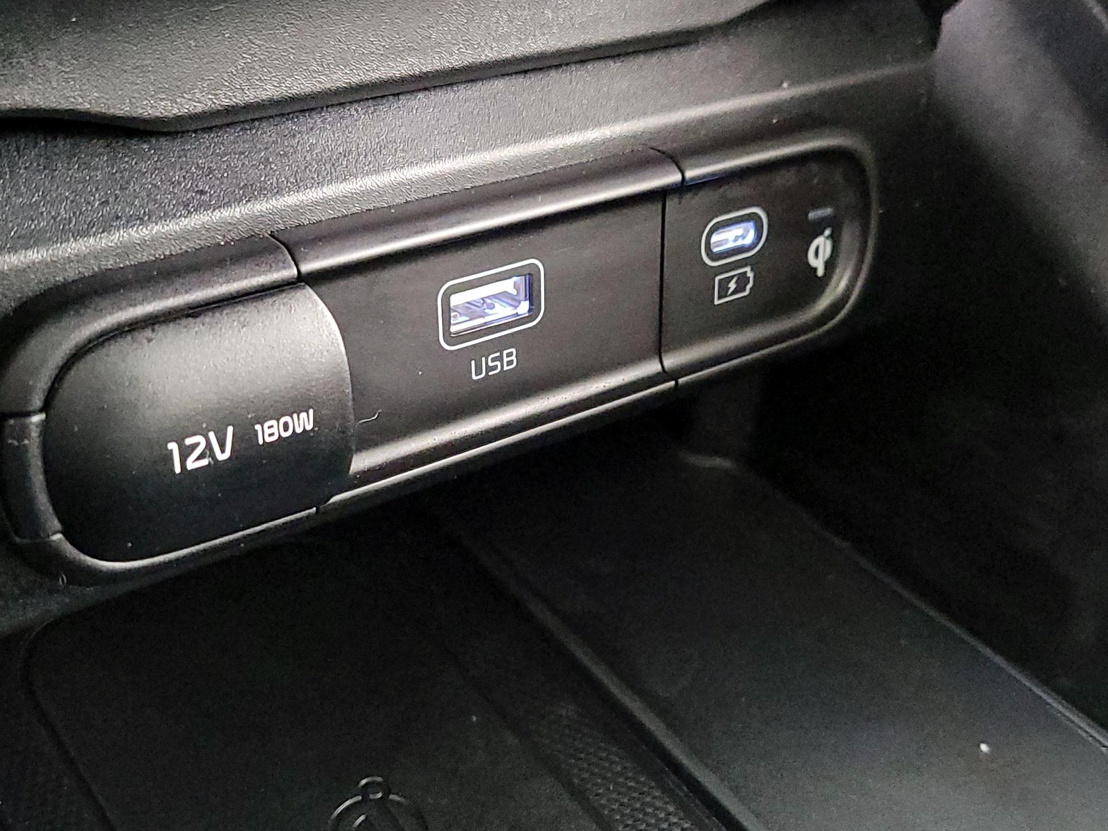 2025 Kia Telluride EX - Photo 20