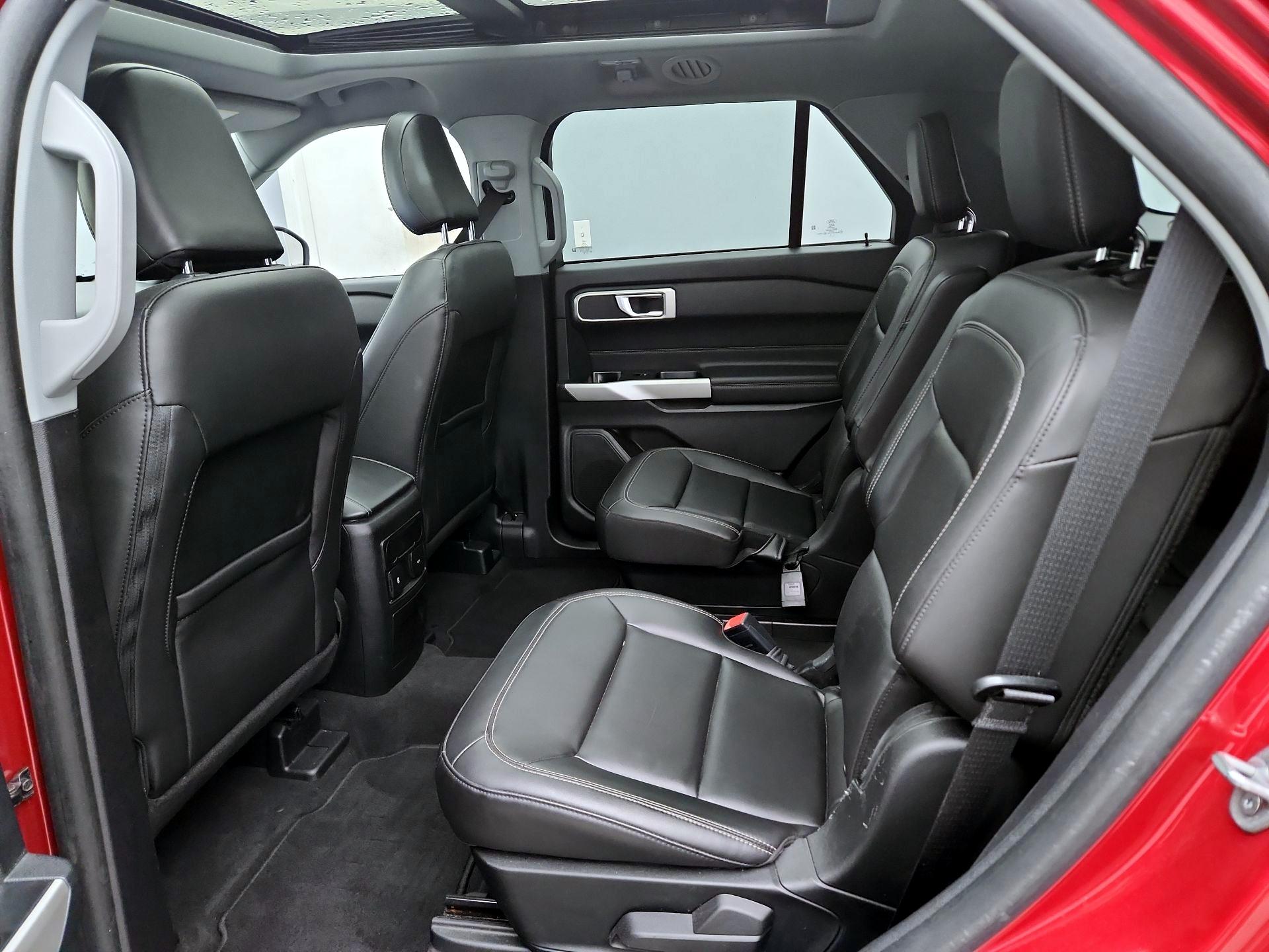 Thumbnail: 2022 Ford Explorer - 20