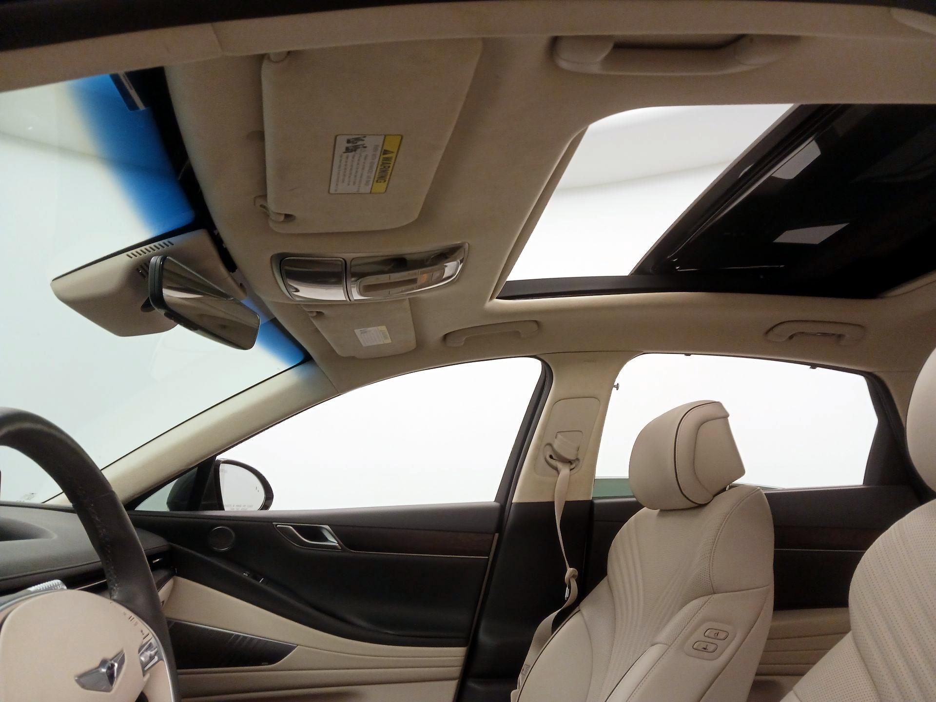 Thumbnail: 2021 Genesis G80 - 20