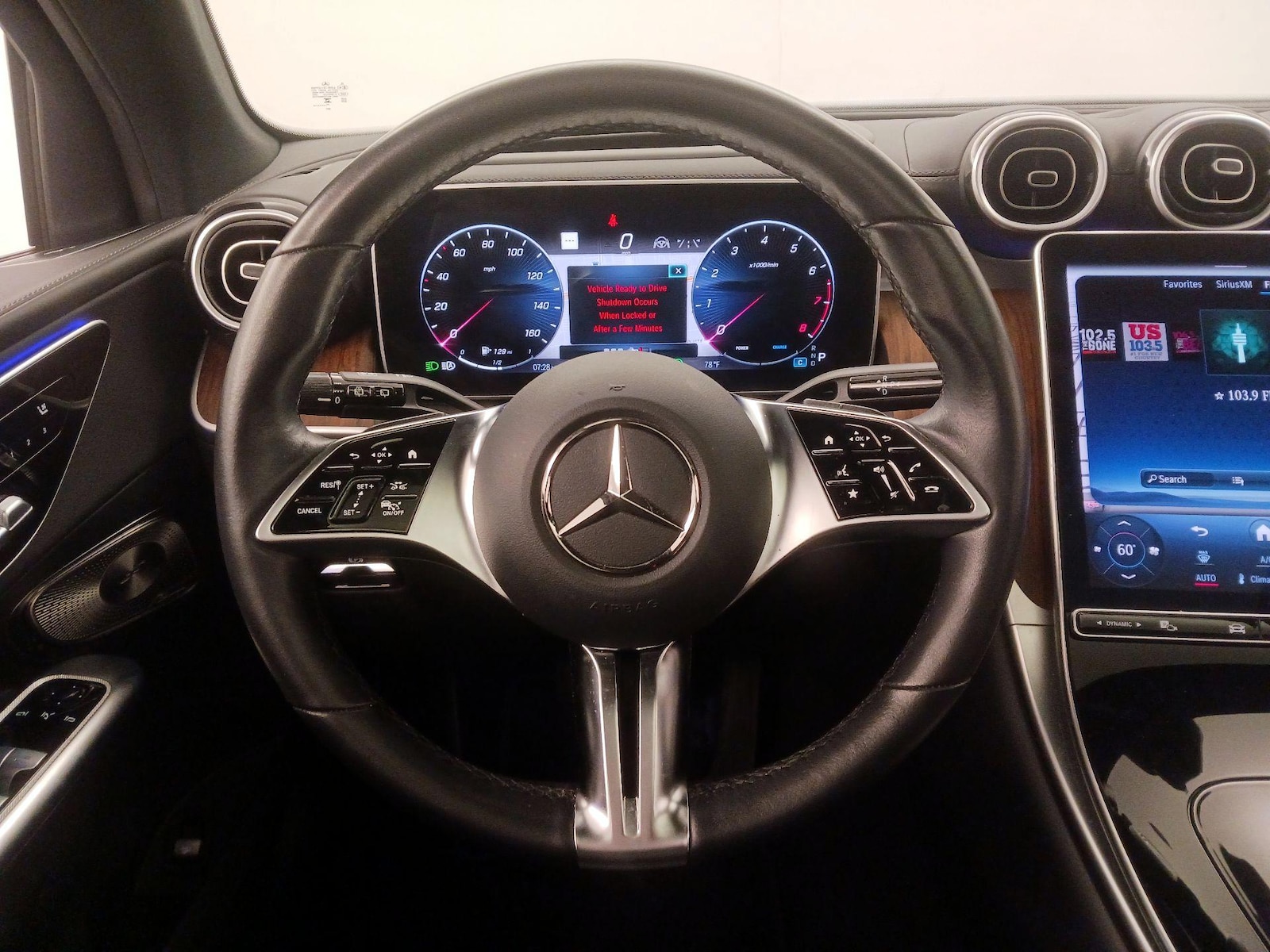 2024 Mercedes-Benz GLC GLC300 - Photo 11