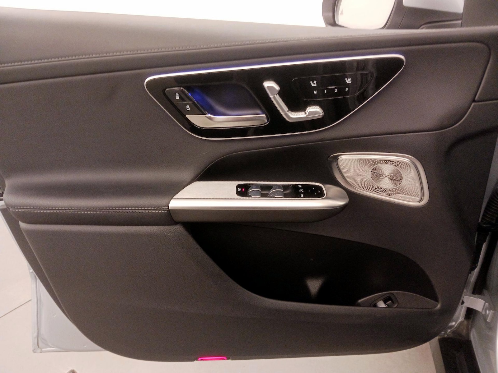 2024 Mercedes-Benz GLC GLC300 - Photo 13