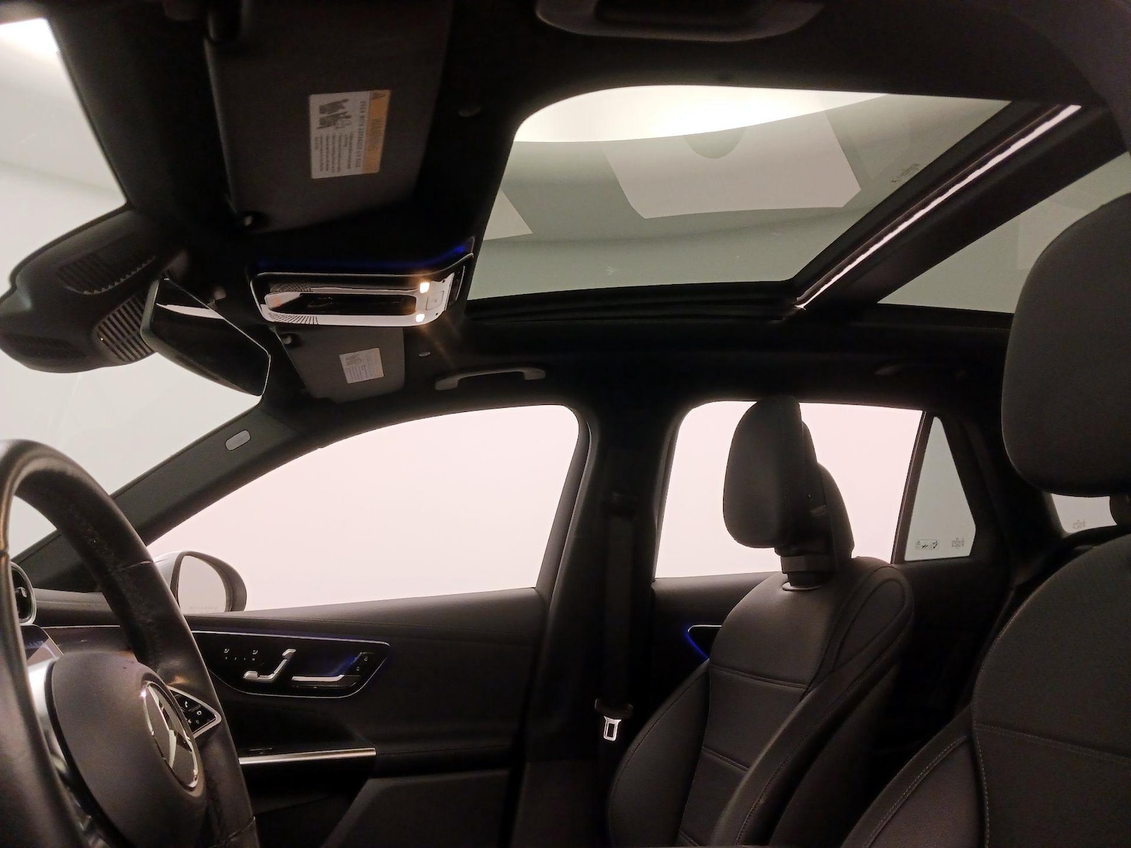 2024 Mercedes-Benz GLC GLC300 - Photo 21