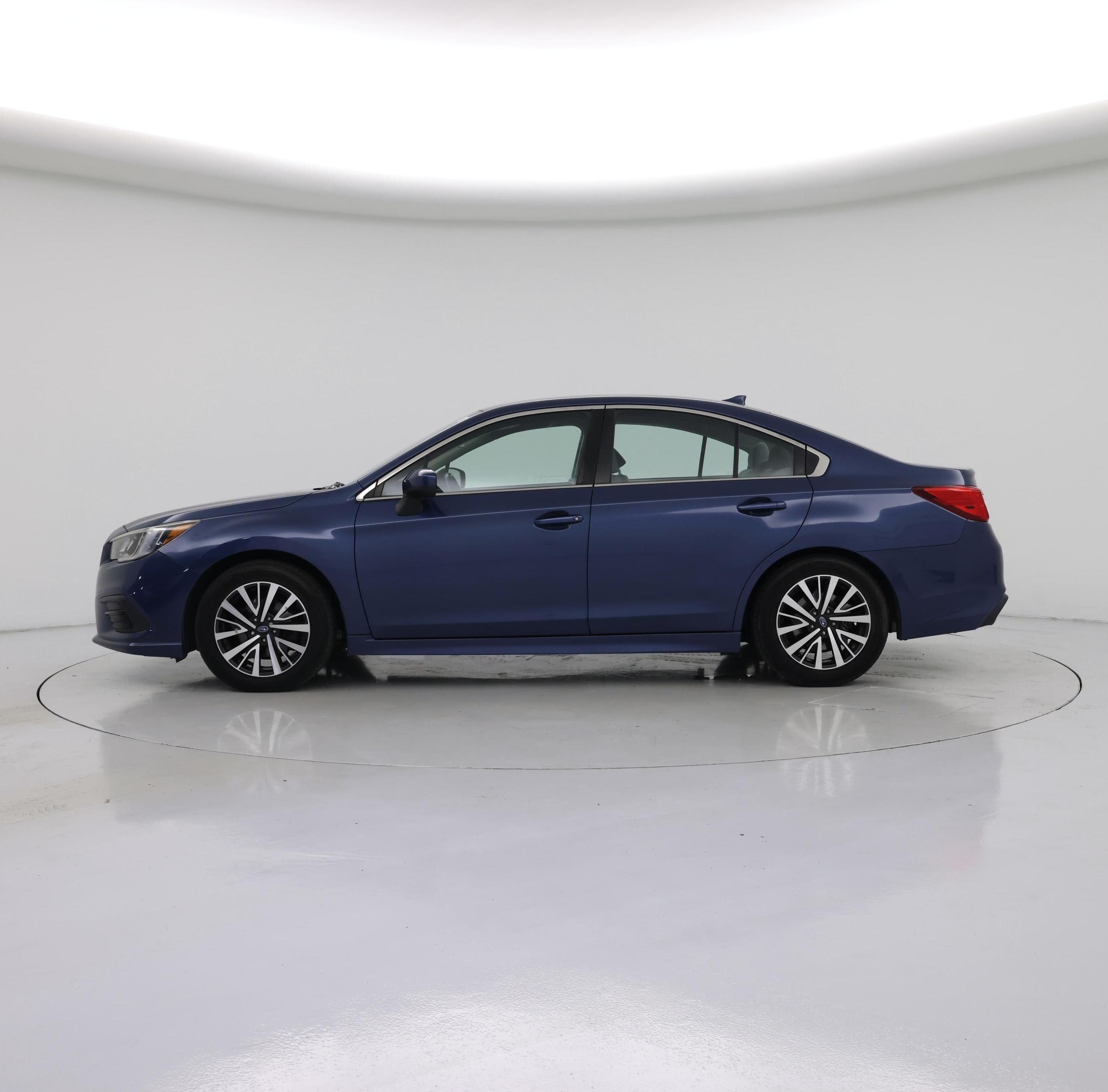 Thumbnail: 2019 Subaru Legacy - 3