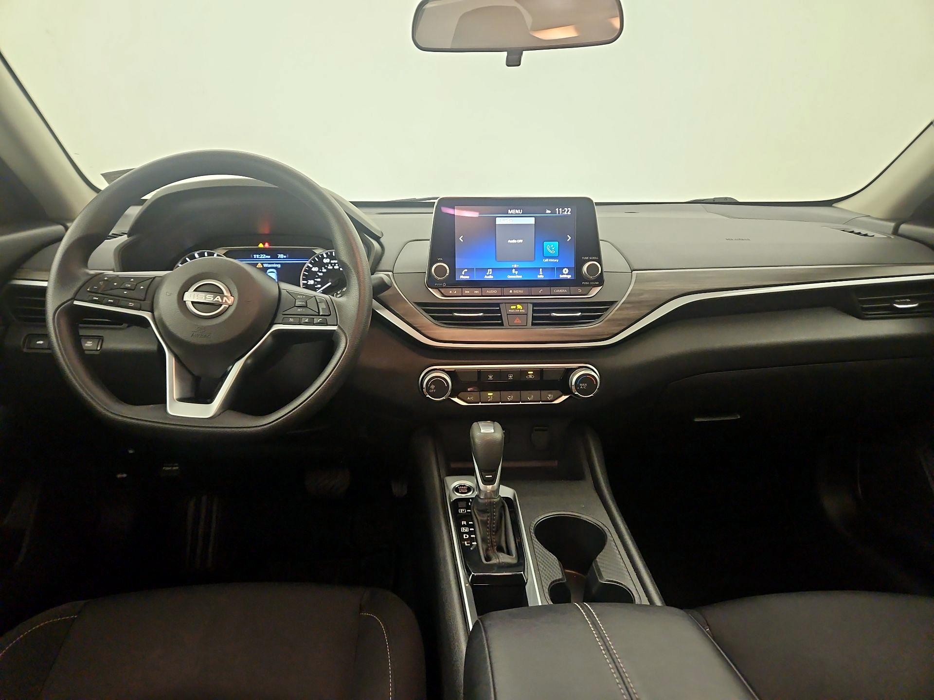 Thumbnail: 2025 Nissan Altima - 9