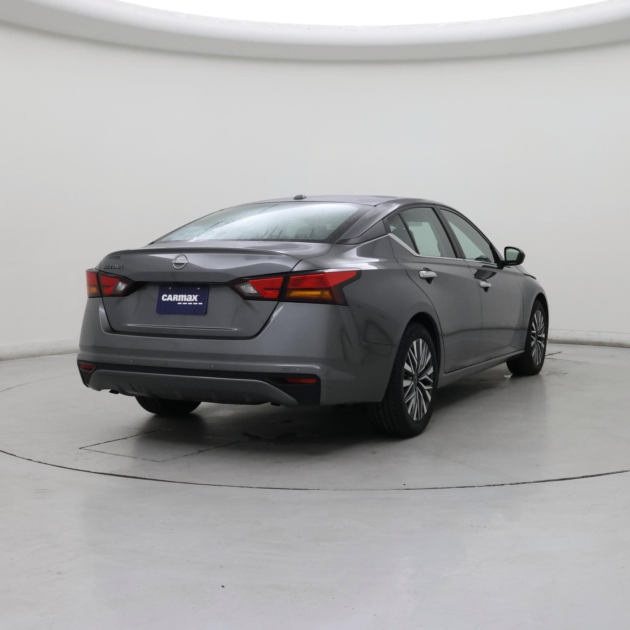 Thumbnail: 2025 Nissan Altima - 8