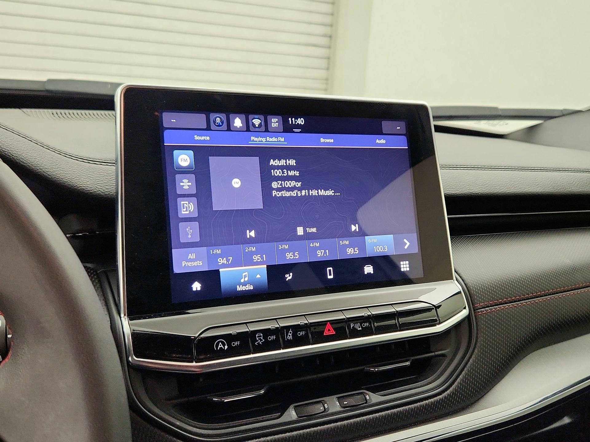 Thumbnail: 2025 Jeep Compass - 15