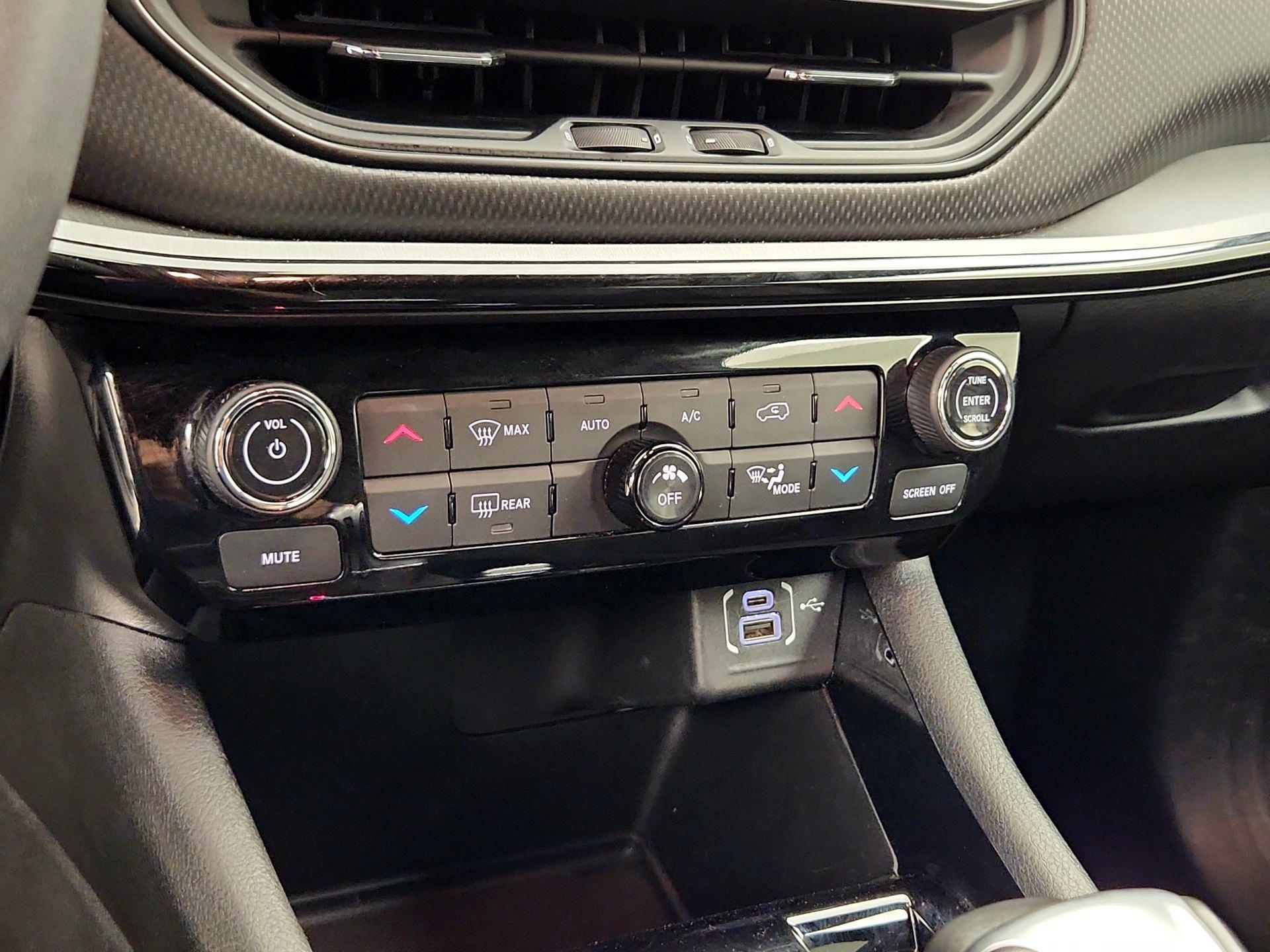 Thumbnail: 2025 Jeep Compass - 16