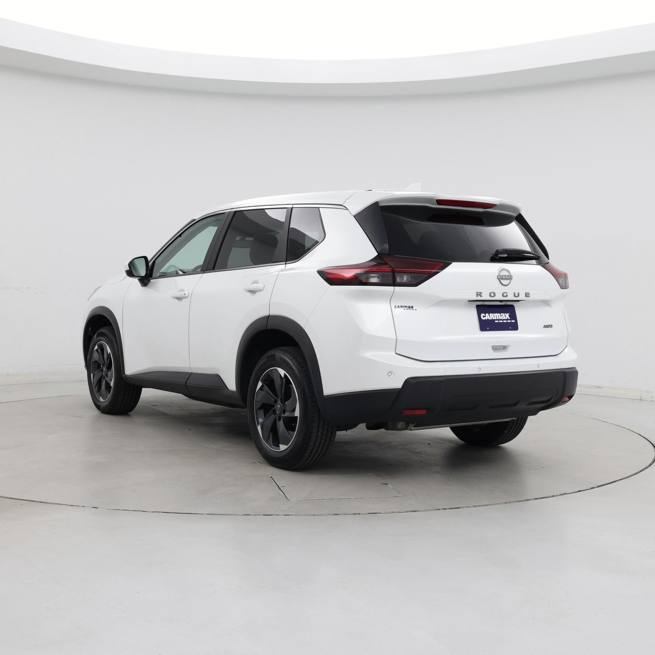 Thumbnail: 2025 Nissan Rogue - 2
