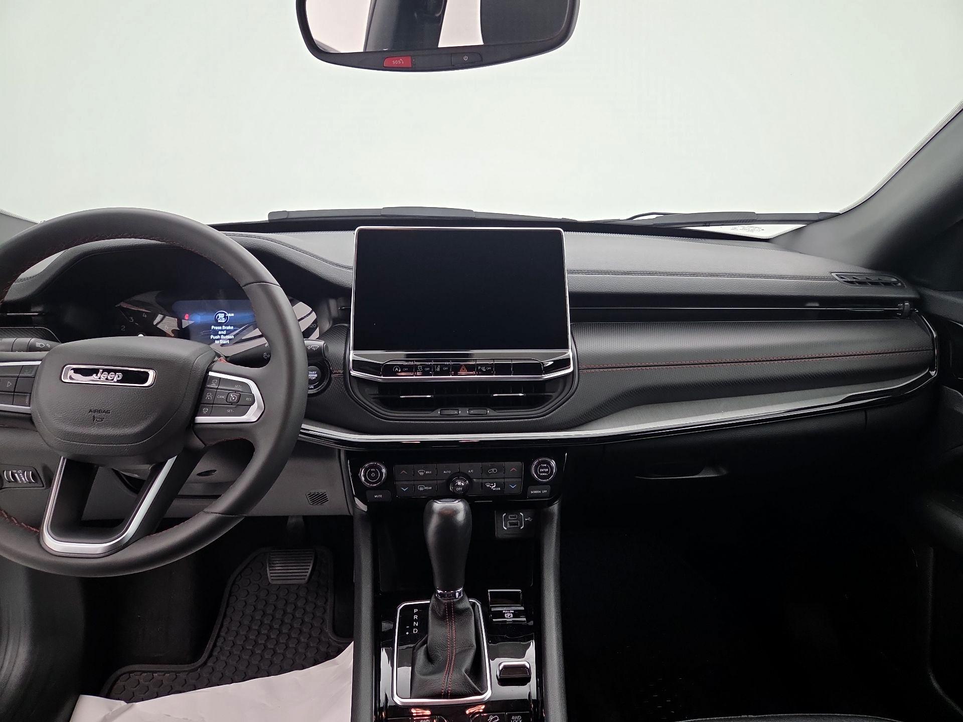 Thumbnail: 2025 Jeep Compass - 9