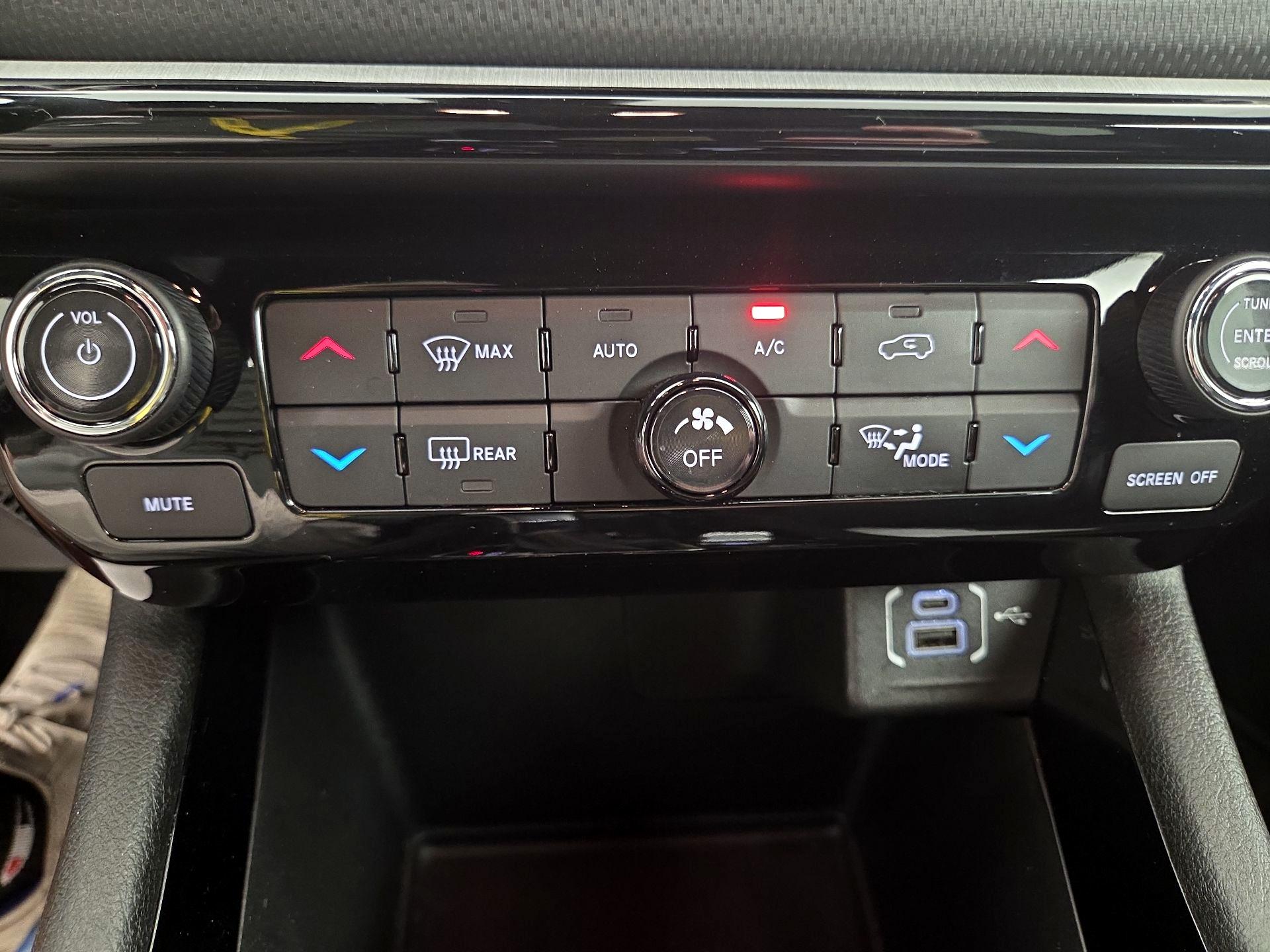 Thumbnail: 2025 Jeep Compass - 16