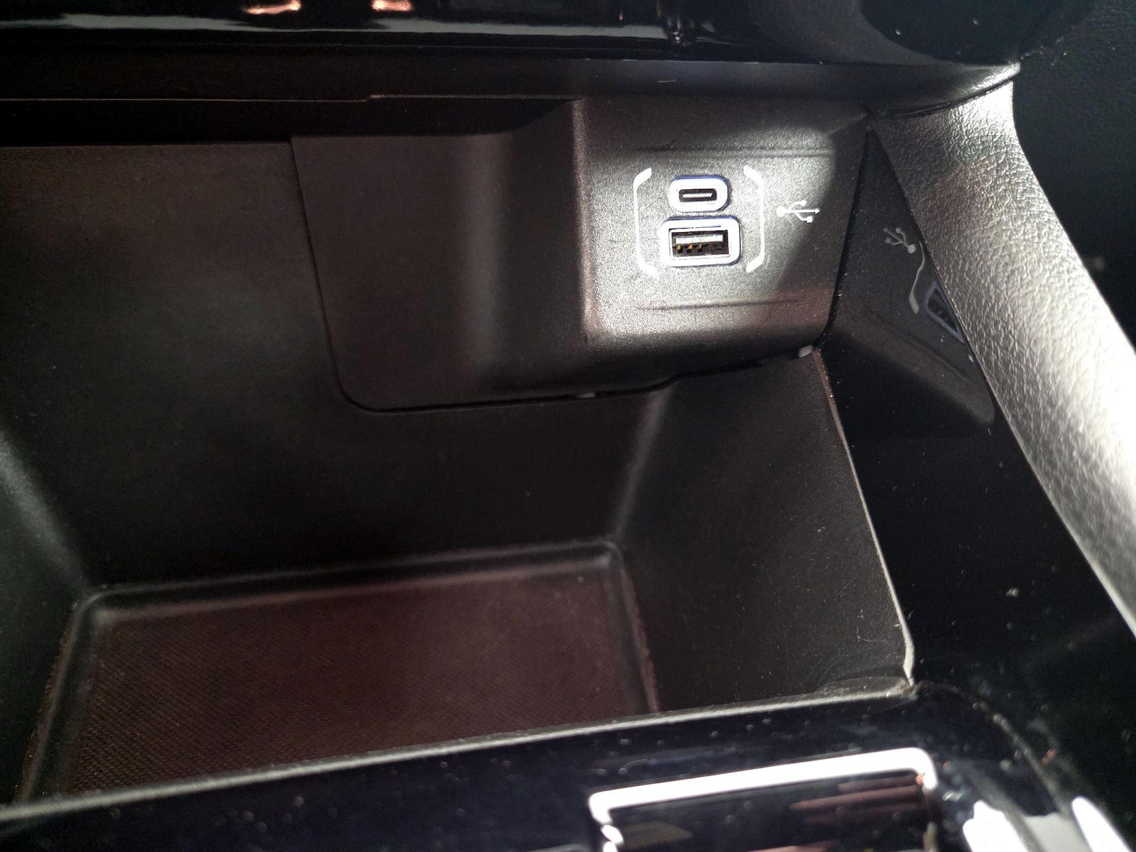 2025 Jeep Compass Trailhawk - Photo 19