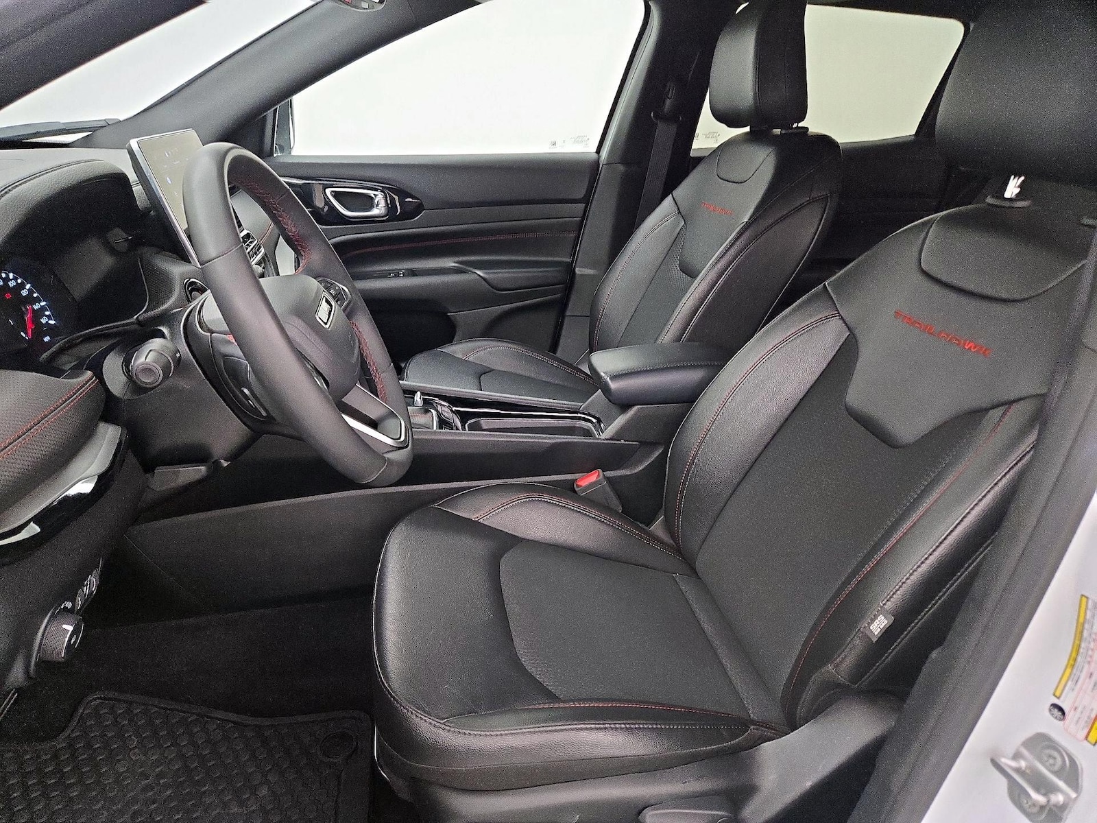 2025 Jeep Compass Trailhawk - Photo 12