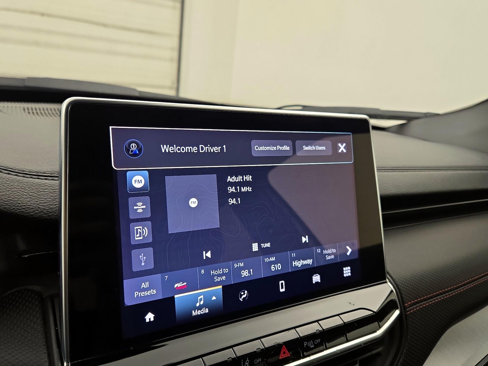 2025 Jeep Compass Trailhawk - Photo 16