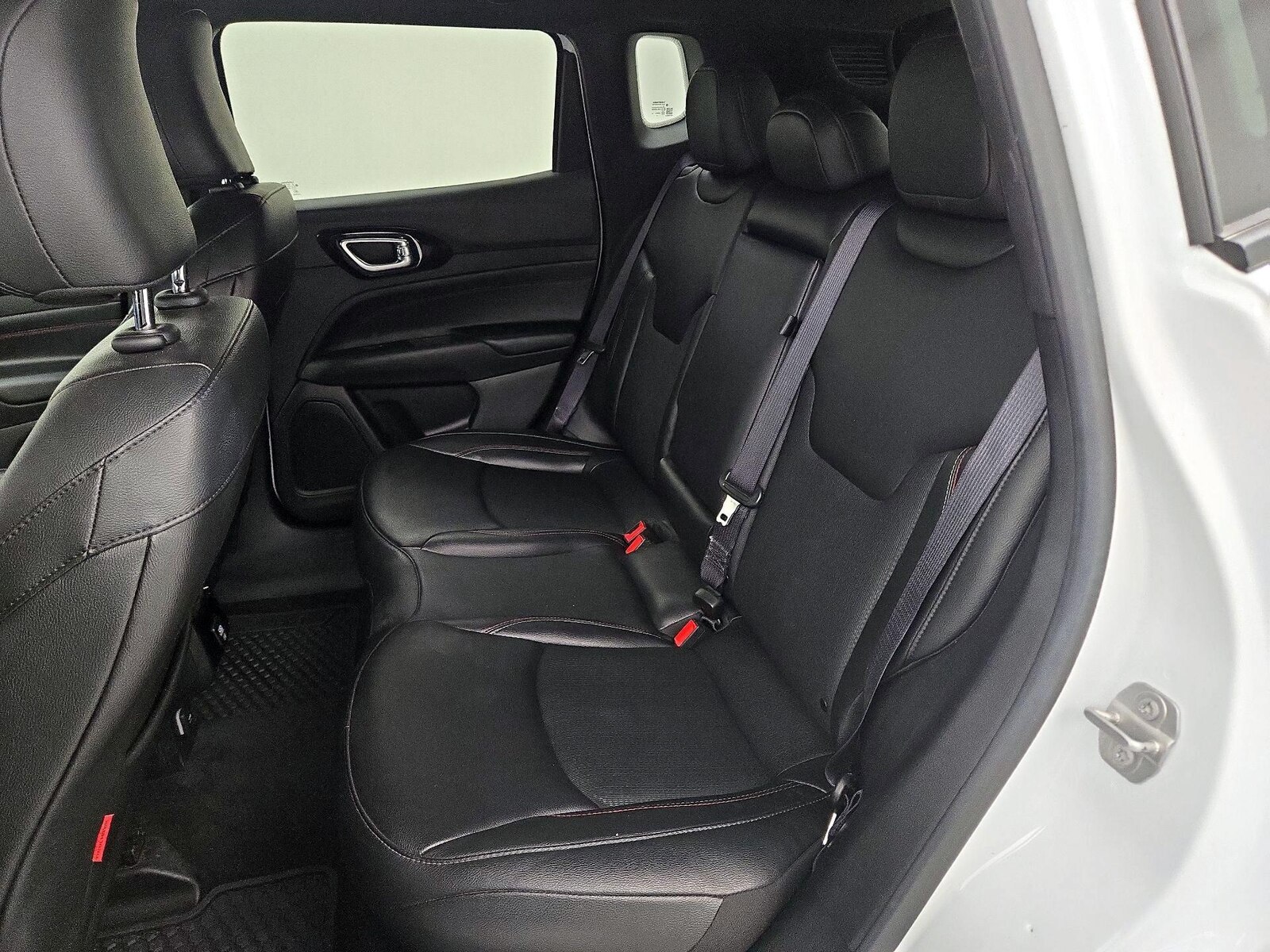 2025 Jeep Compass Trailhawk - Photo 20