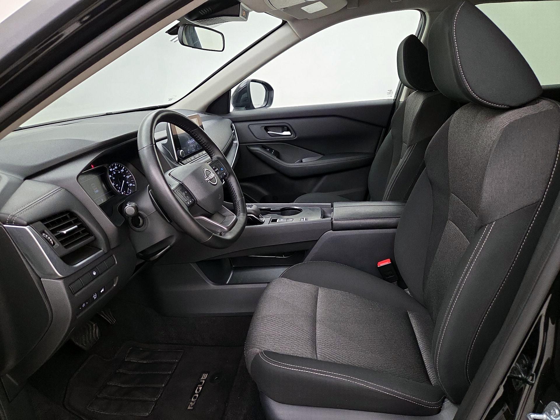 Thumbnail: 2025 Nissan Rogue - 11
