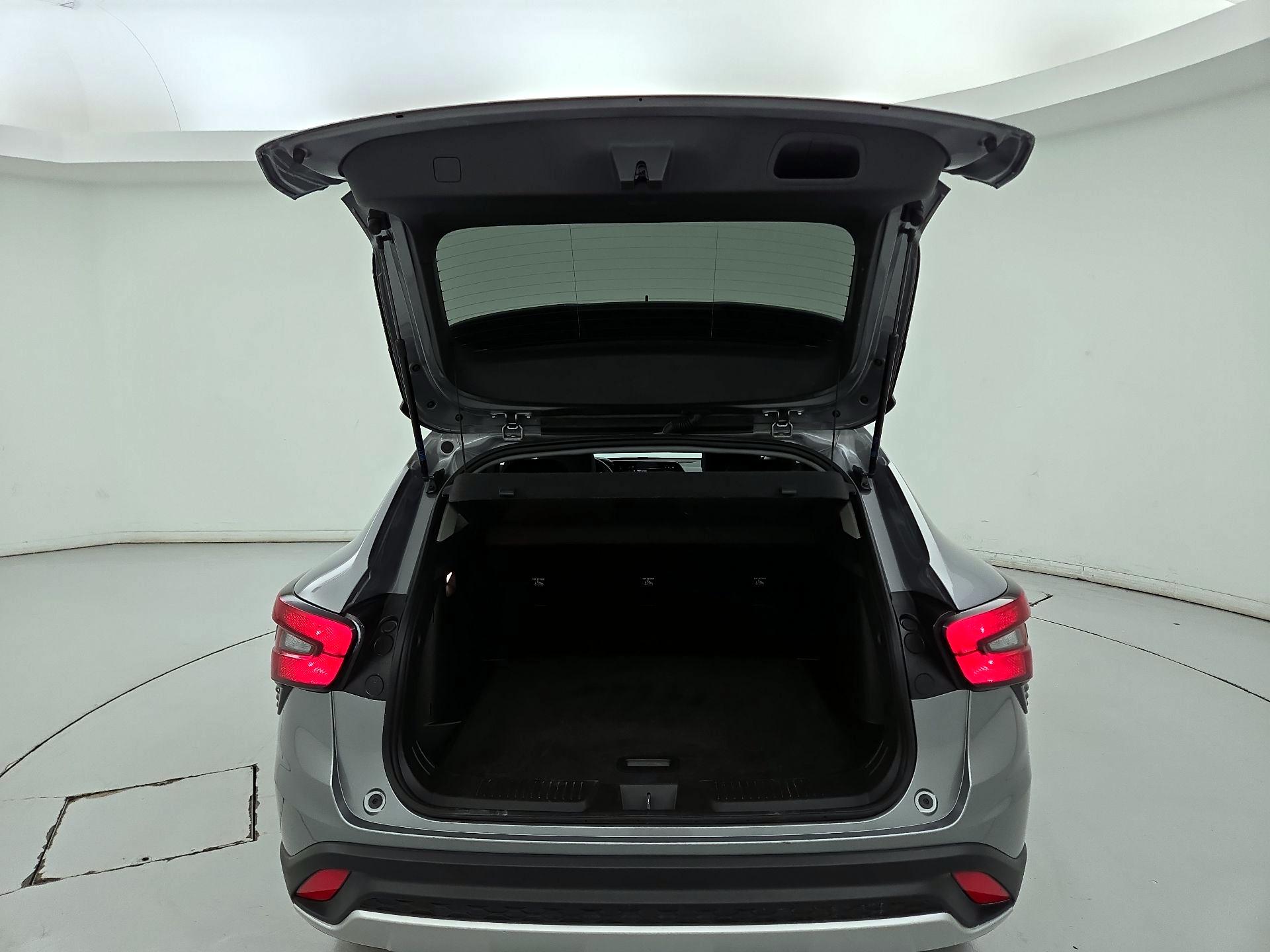 Thumbnail: 2025 Chevrolet Trax - 20